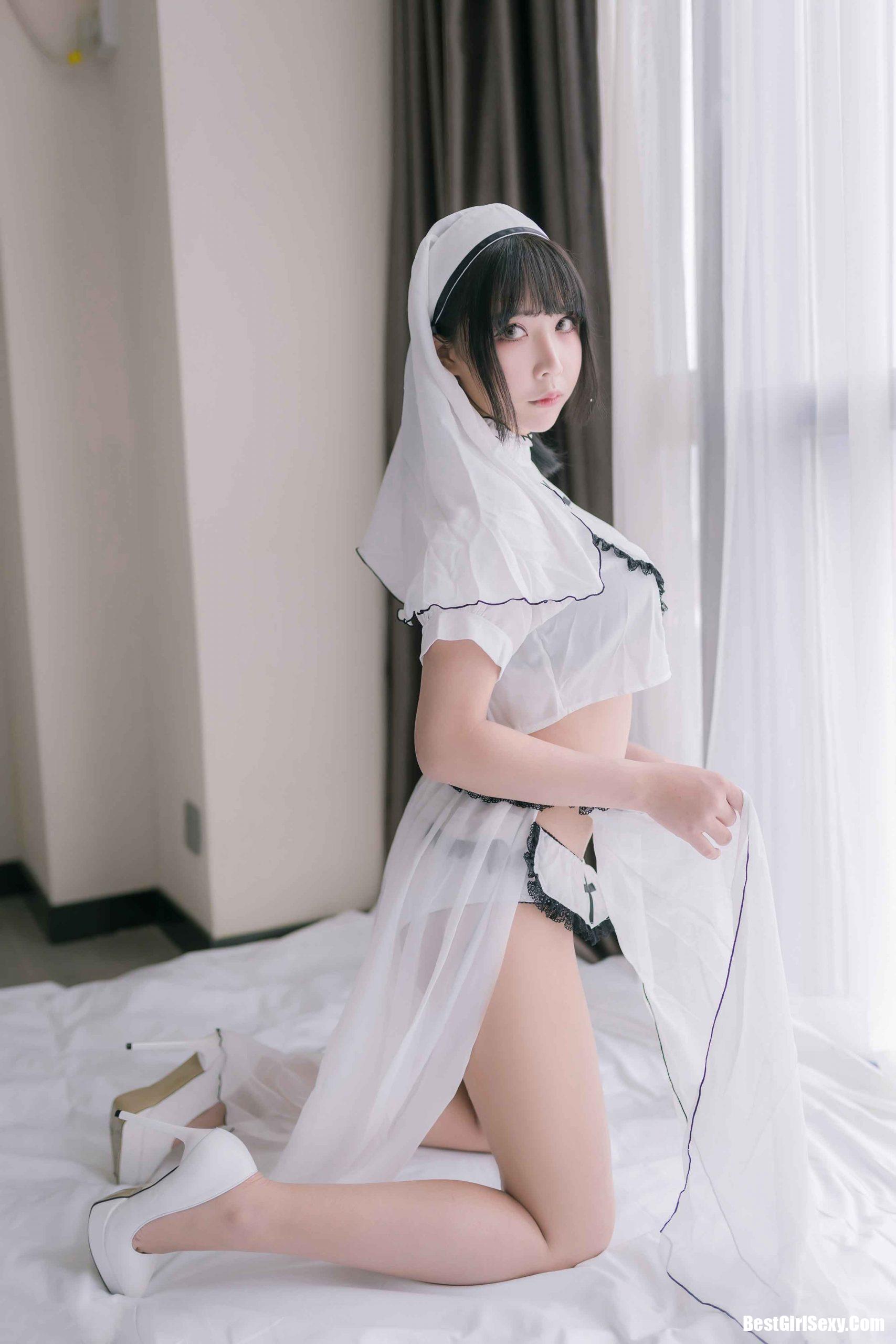 抱走莫子A NO.004 Pure white nun