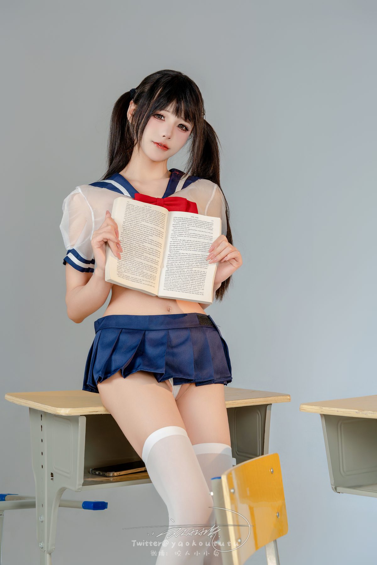 Coser@黏黏团子兔 – 辣妹学院 Pretty