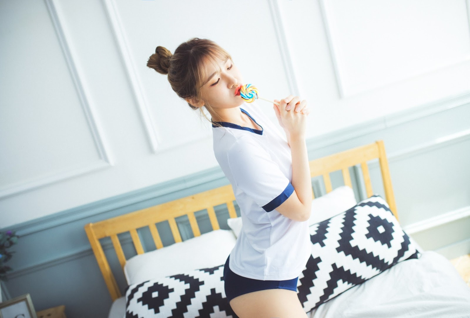 Lee Ahrin 이아린, [Moon Night Snap] The present Chapter.02 [27P]