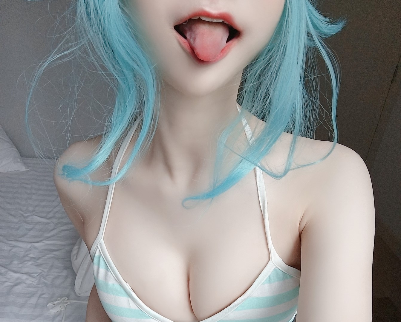 Sally Dorasnow - NO.24 Miku Bikini [108P]