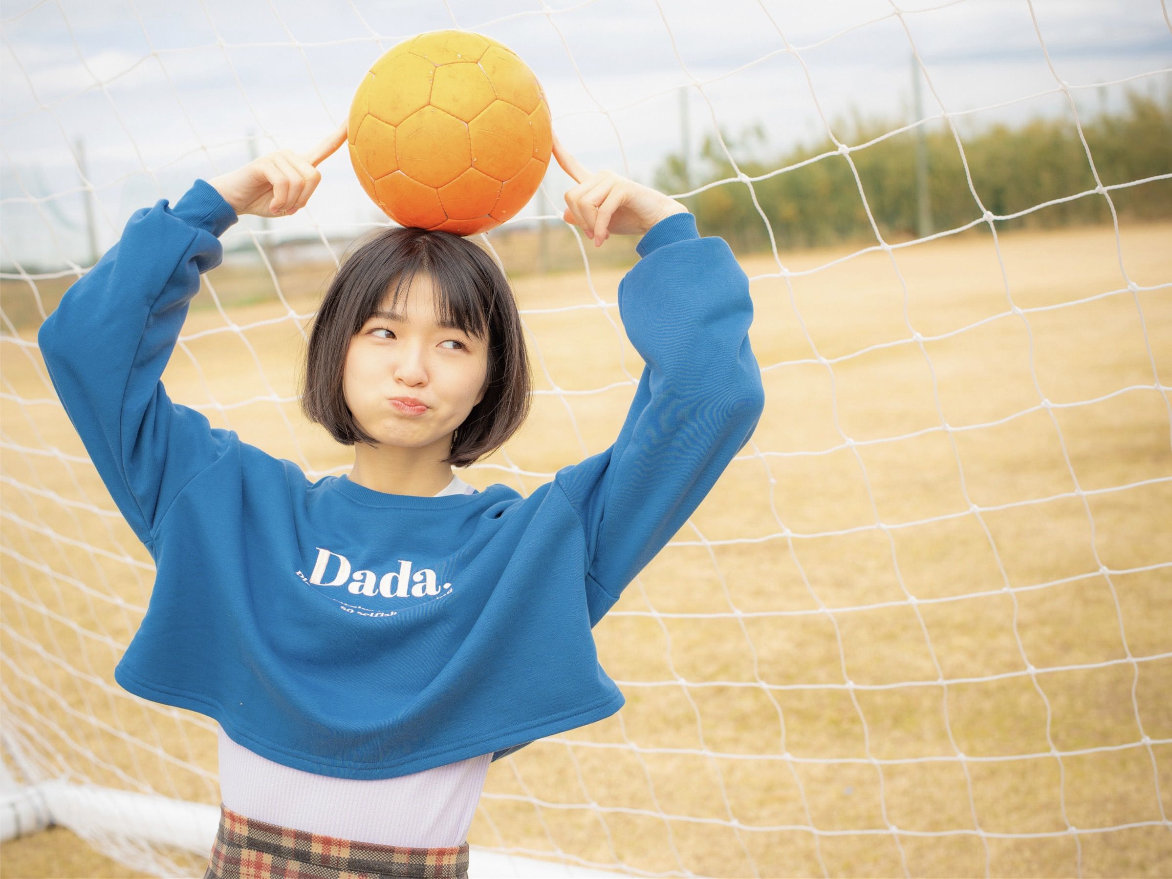 倉本すみれ - SUMIRE 咲き誇る青春の記憶 [27P]