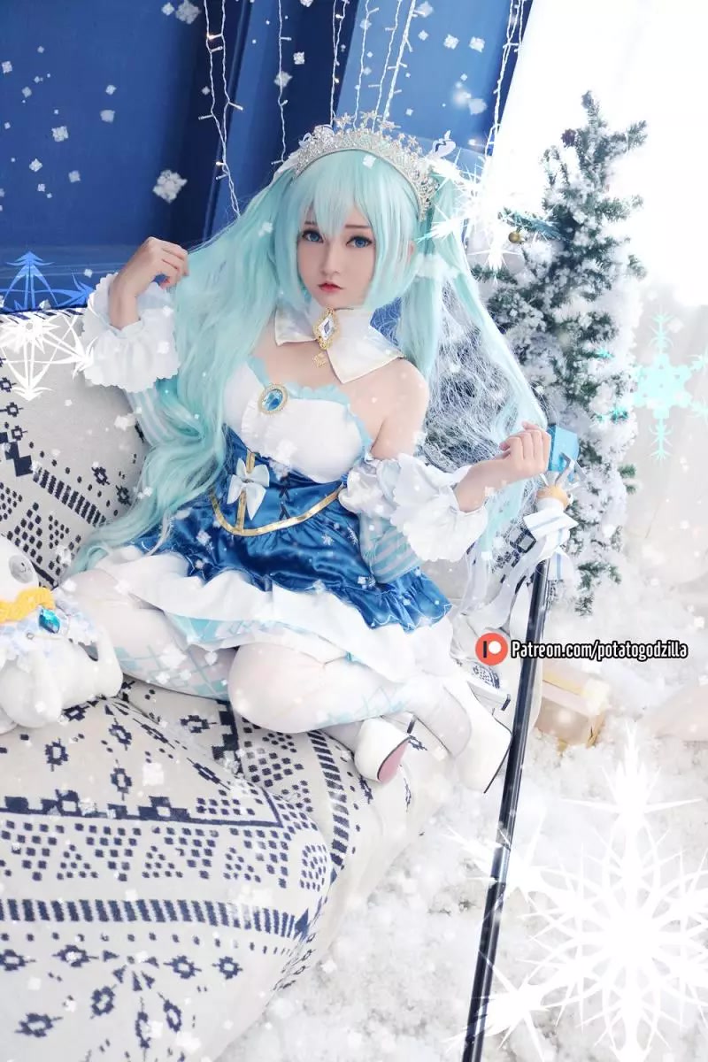 Potato Godzilla - Snow Miku 3 [41P]