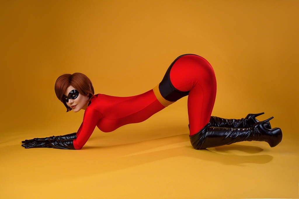 Kalinka Fox – Elastigirl [45P]