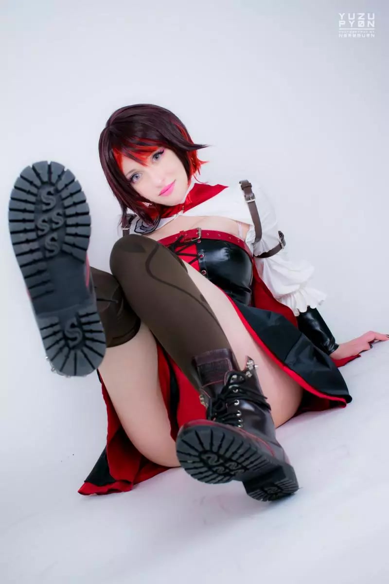 Yuzu Pyon - Ruby Rose (RWBY) 1 [45P]