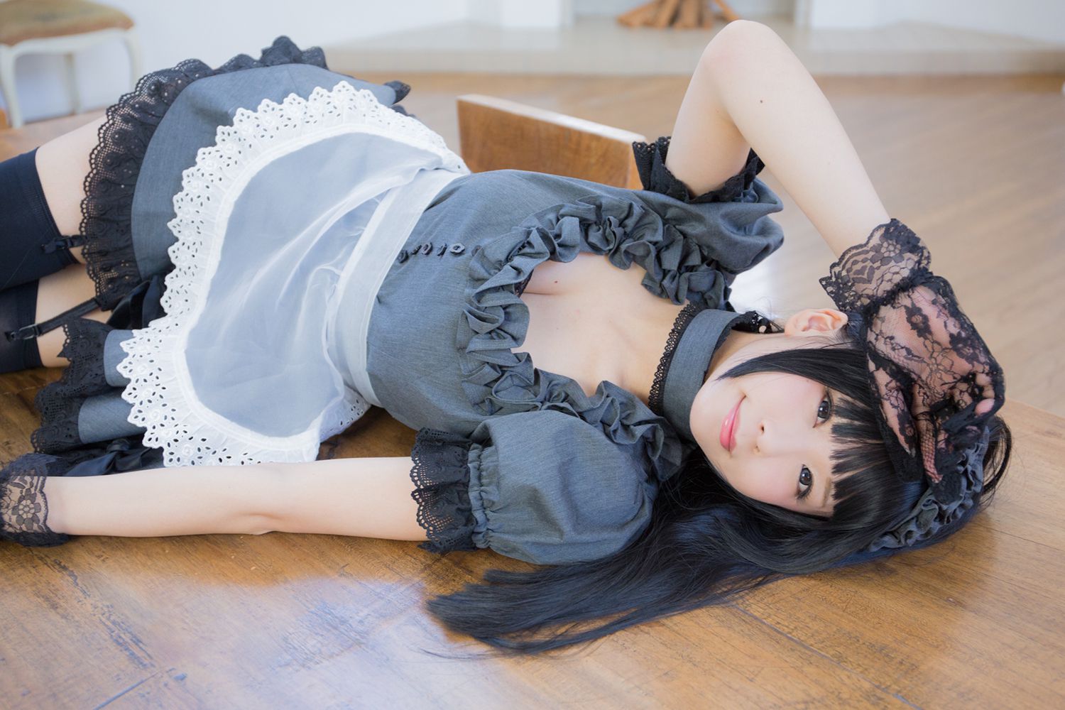 Coser@Akira Gray Maid Doll Part 3