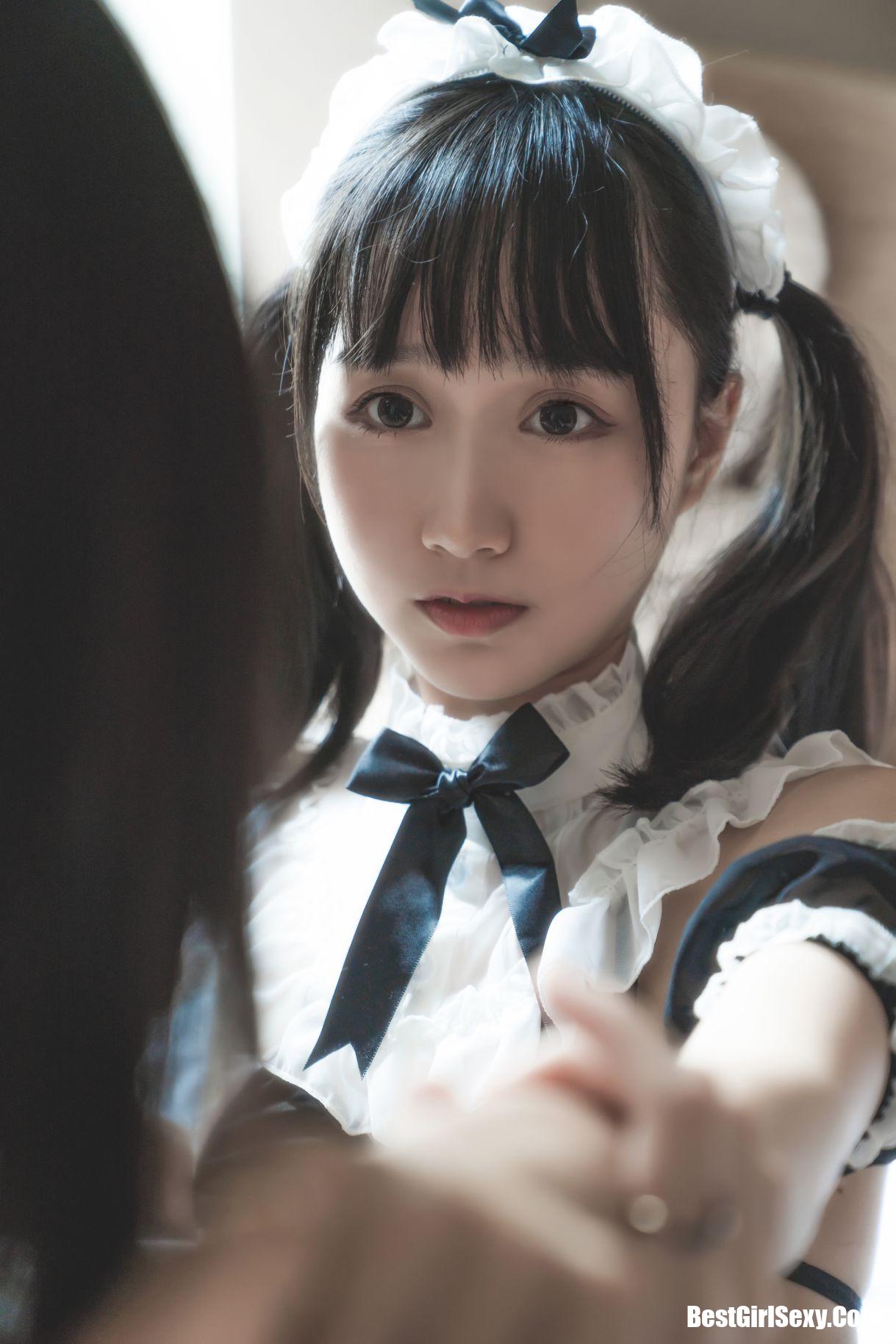Coser@桜桃喵 Vol.046 黑裙妹抖