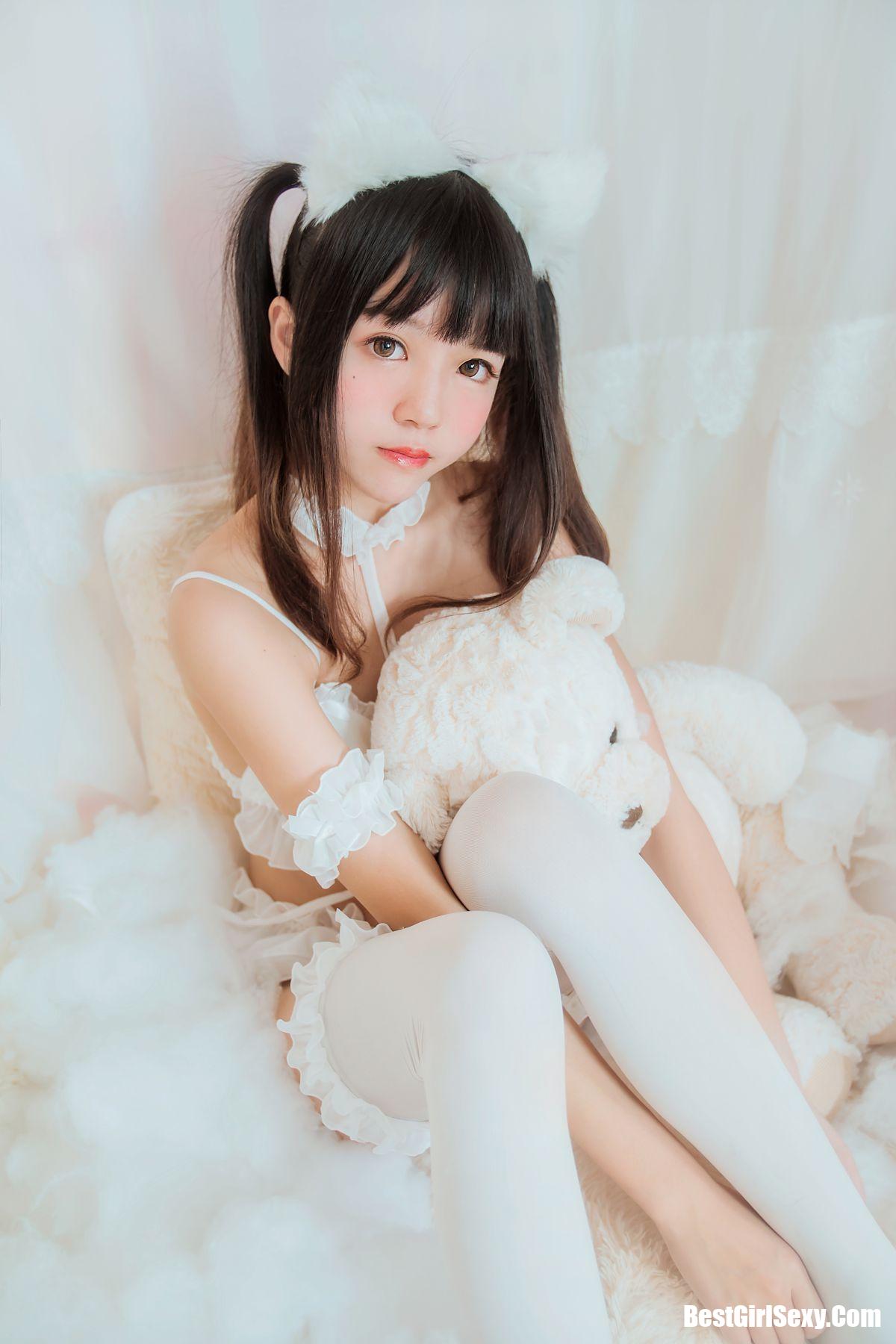 Coser@桜桃喵 Vol.008 纯白-白猫