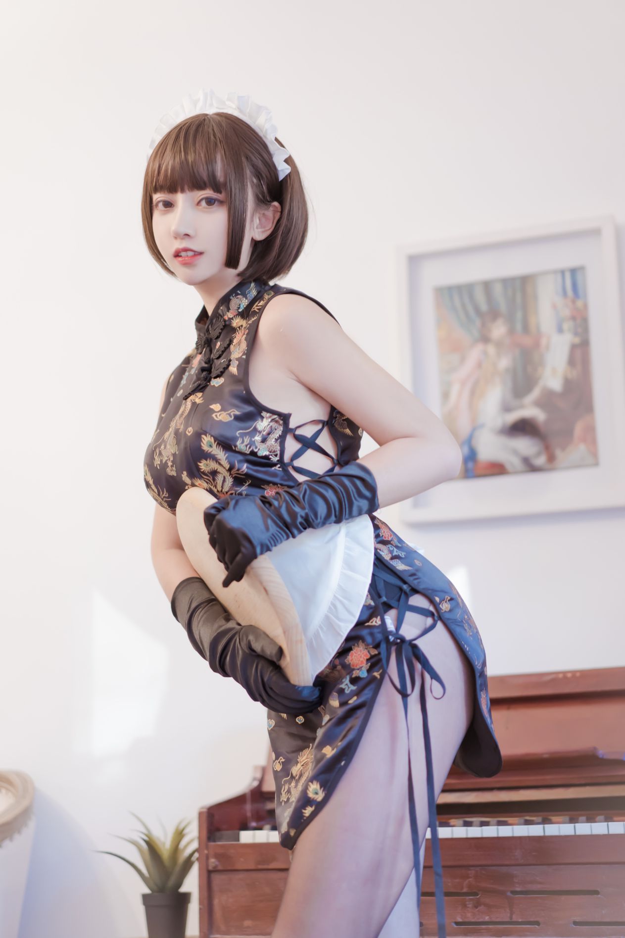 Coser@过期米线线喵 黑丝旗袍