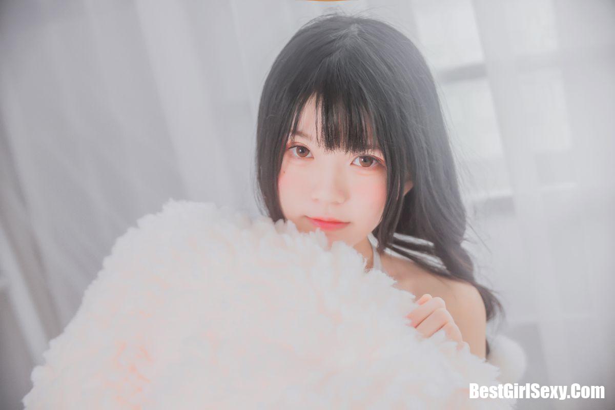 Coser@桜桃喵 Vol.014 冬眠2018系列-纯白私房