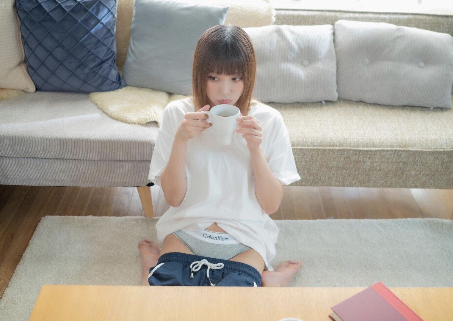 スカート を約100回めくれる本 vol.24 有川紗雪 [161P]