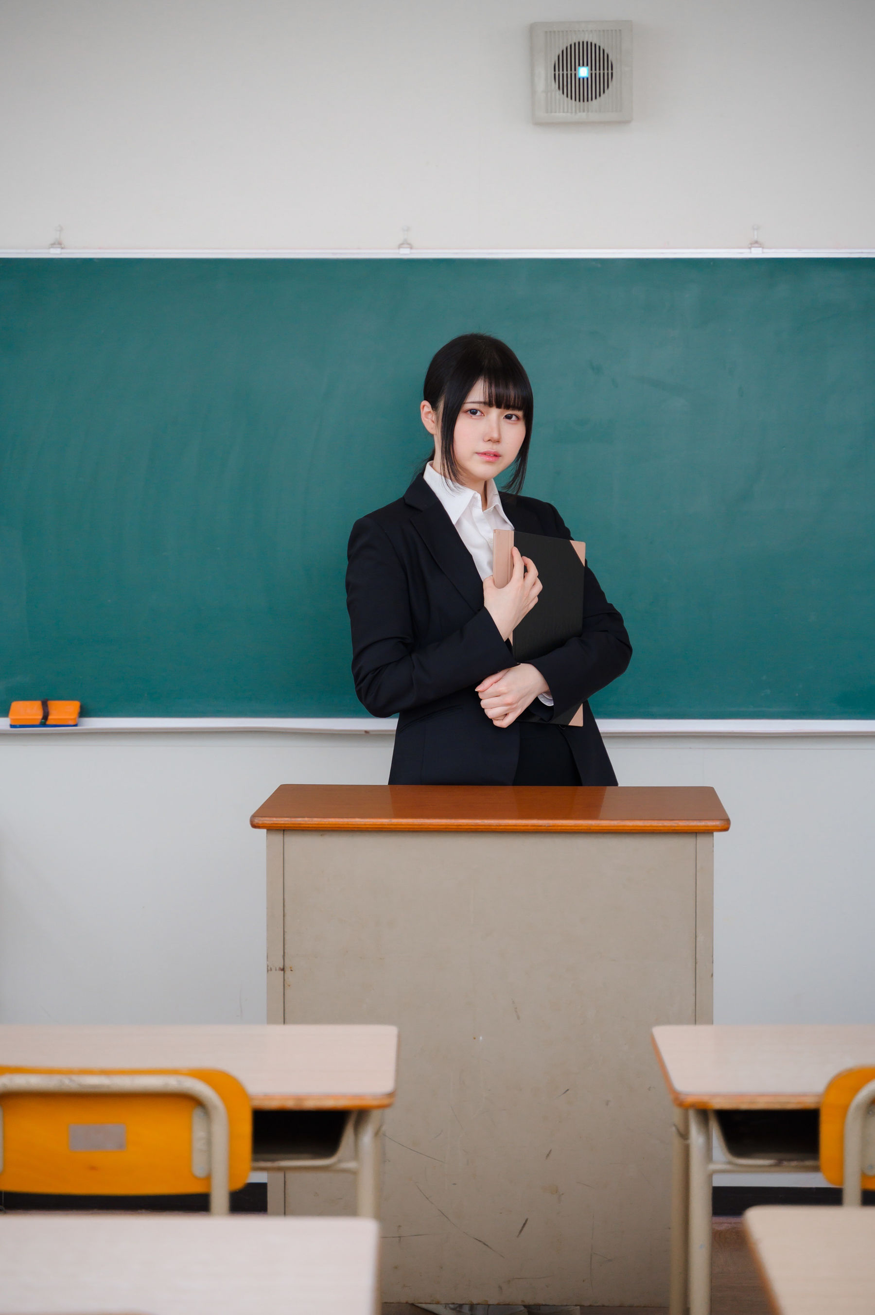 憂貴ちゃんに貢ぐ会(憂貴) [Fantia] 2023年7月 - 1 [91P]