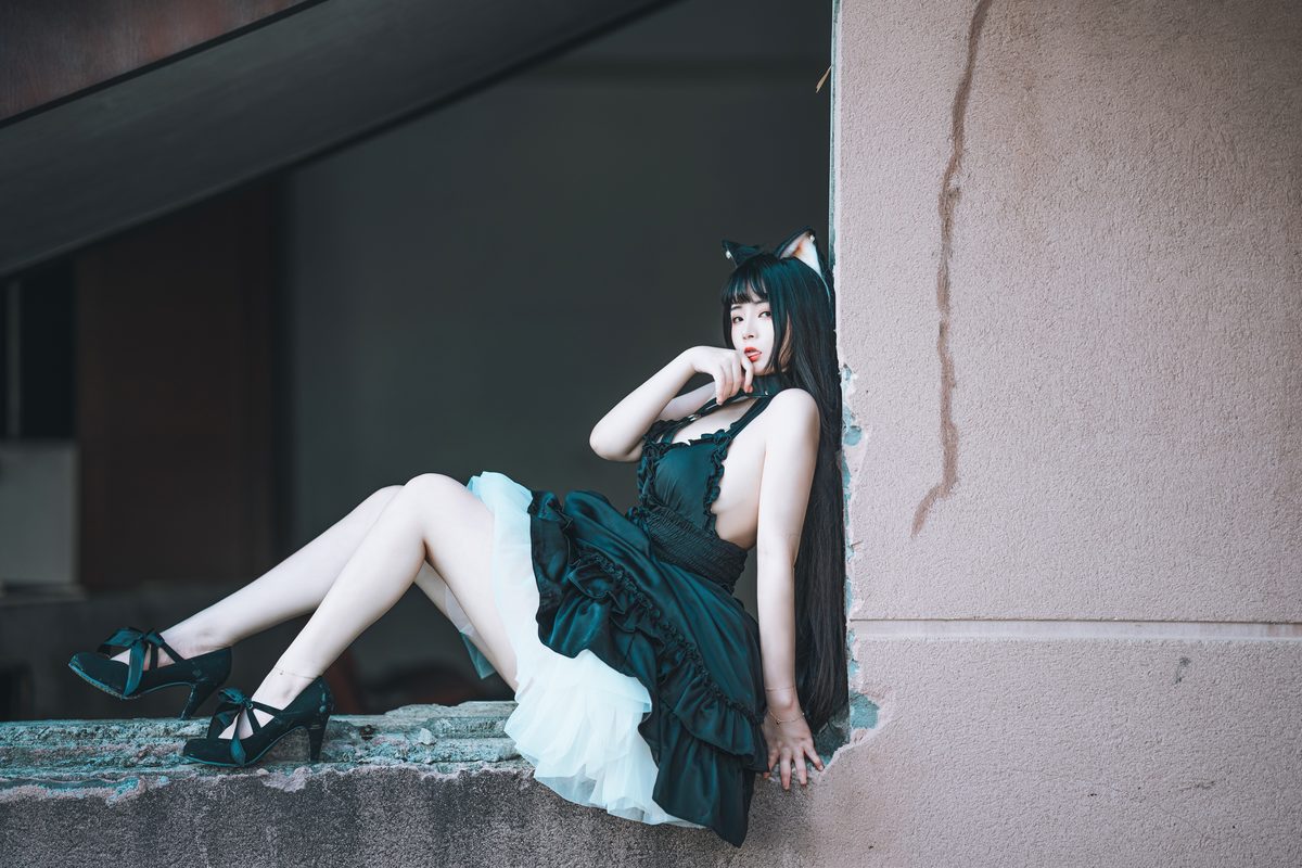 Coser@落落Raku – 黑猫