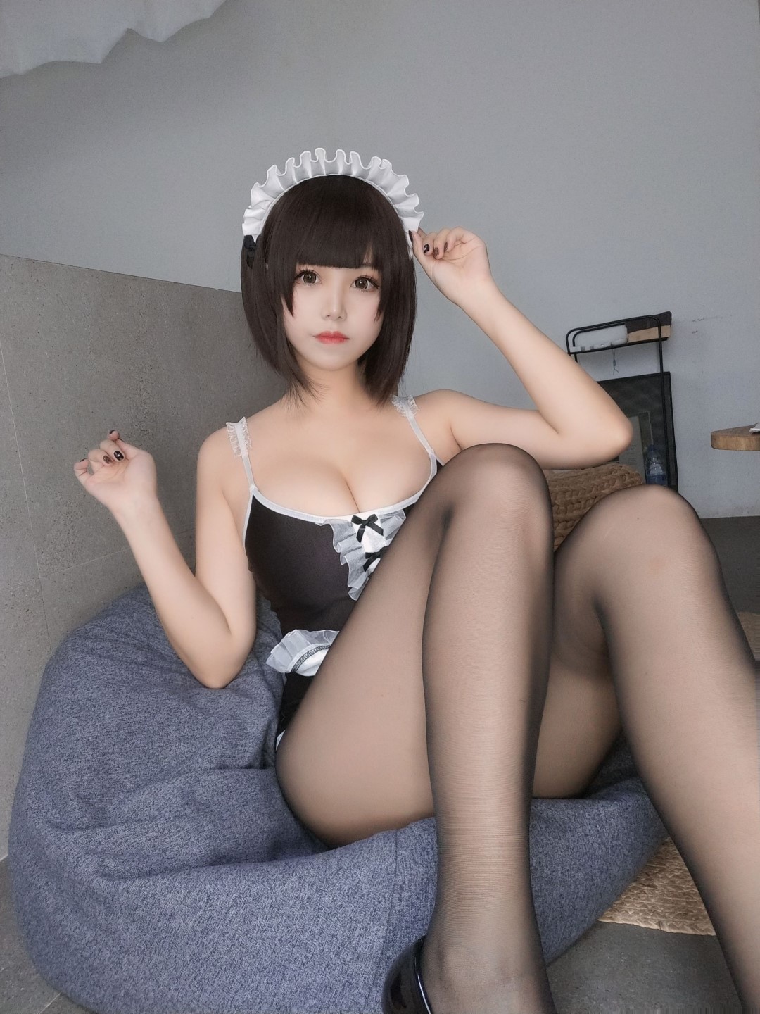 蜜汁猫裘 NO.054 女仆 [42P]