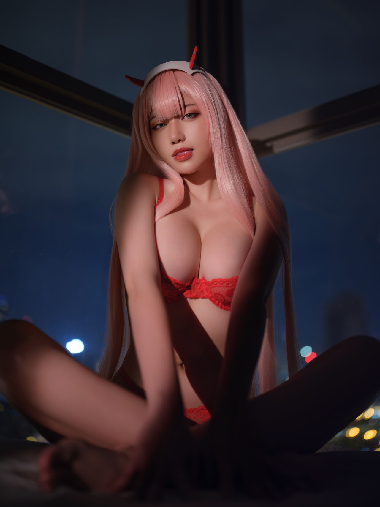 Ain Nguyen - Zero Two [11P]