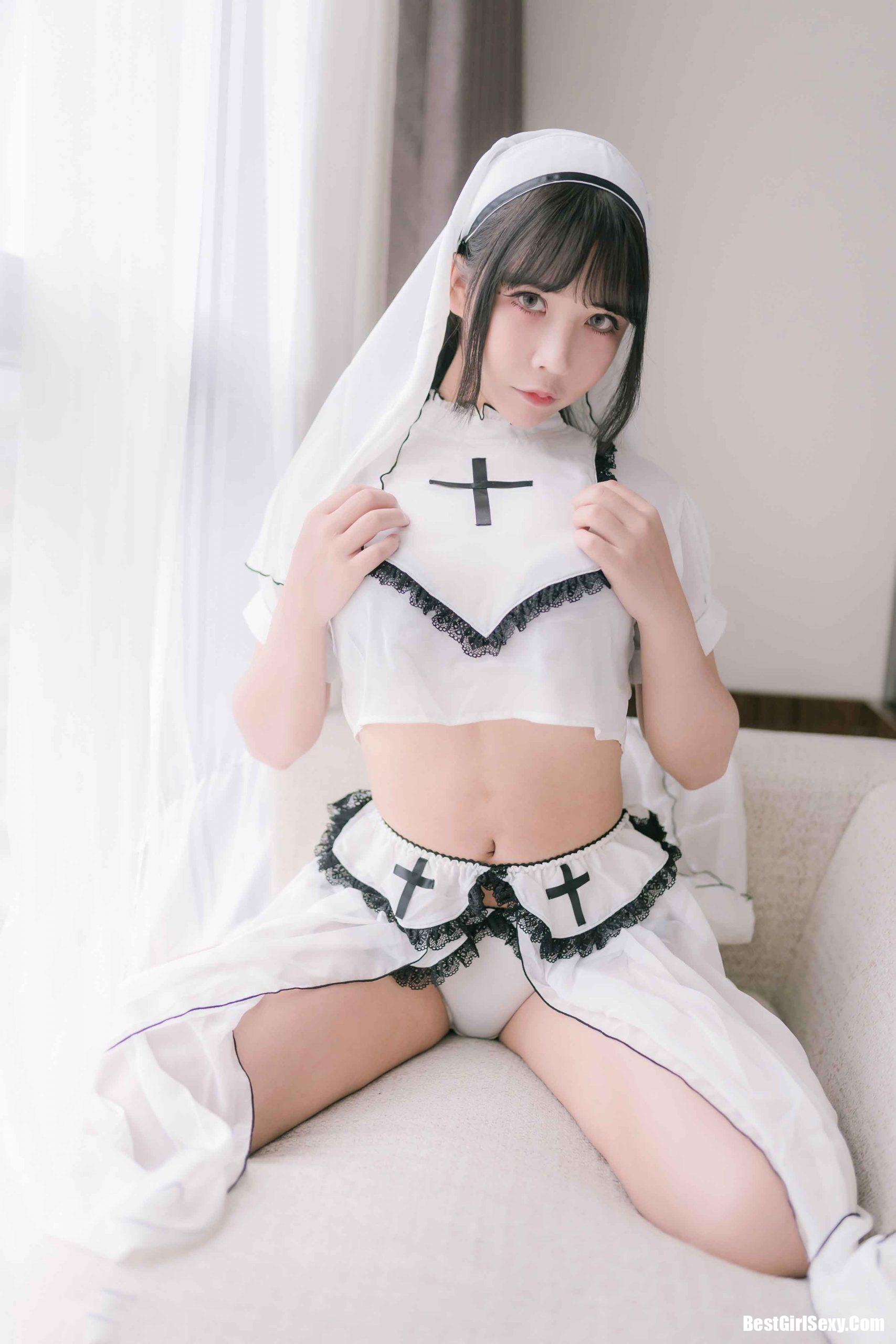 抱走莫子A NO.004 Pure white nun