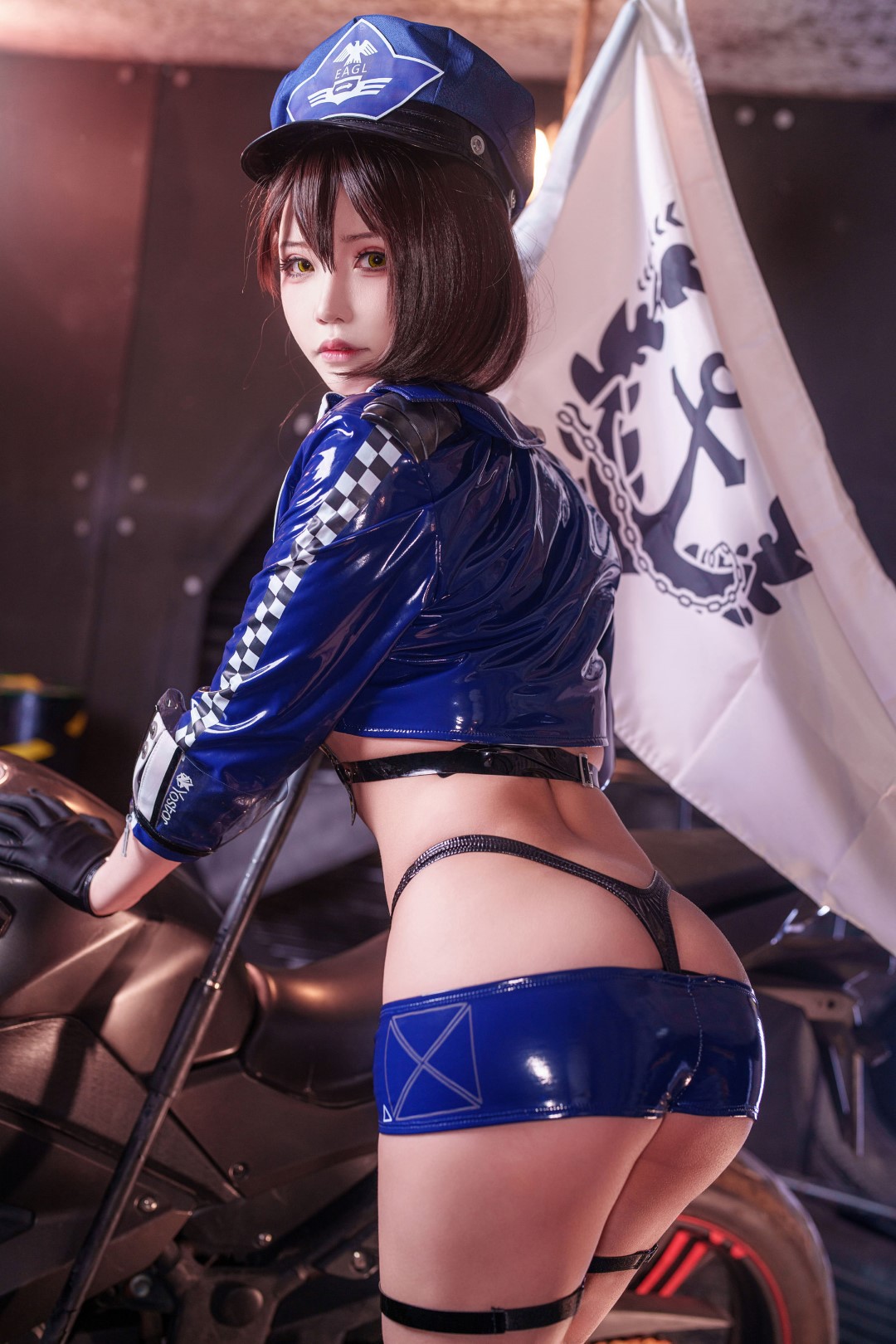 二次元妹子抱走莫子aa - 巴尔的摩 [51P]