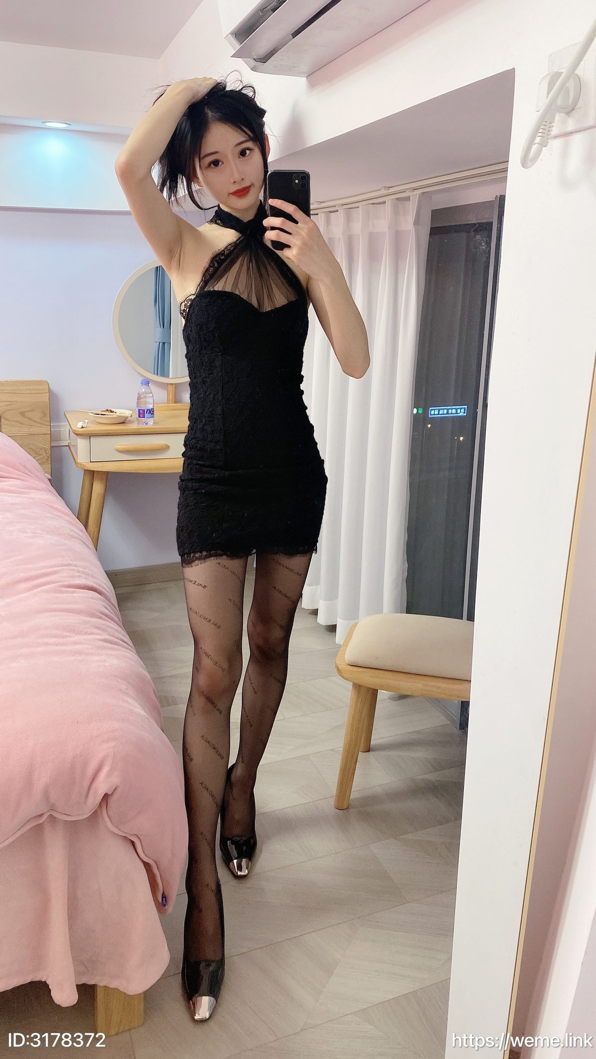 Xiao Meng Ko 小萌子 – 字母黑丝 5 Xiao Meng Ko 小萌子 – 字母黑丝