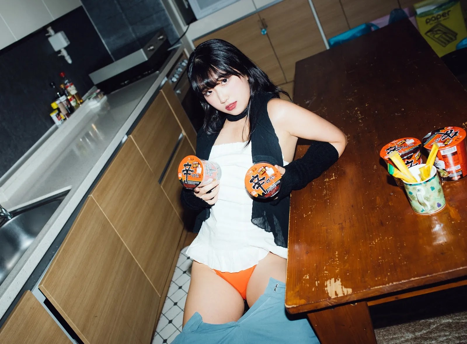 Ji-Eun Lim 임지은, [Moon Night Snap] Weirdness [76P]