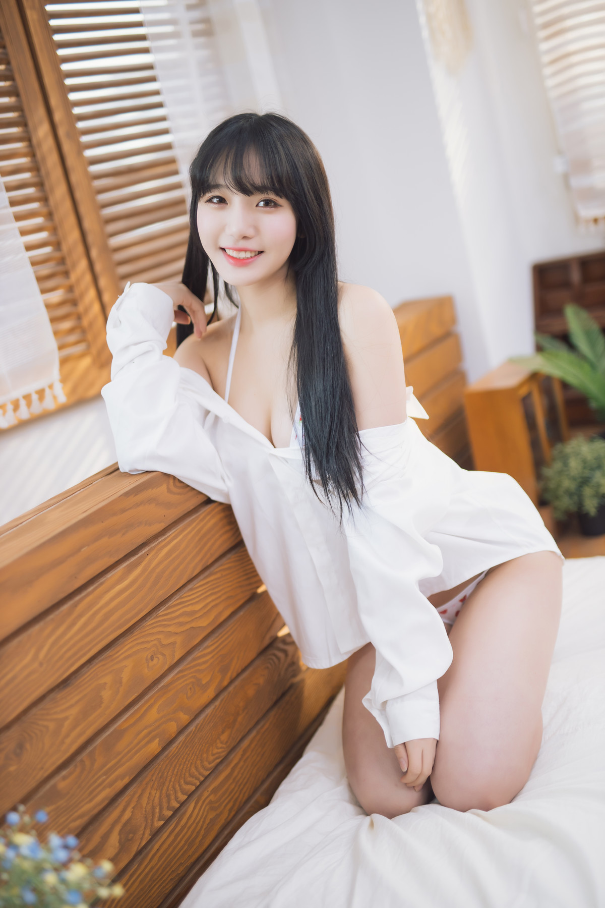 Sooflower 수련수련, Strawberry Photobook Set.01 22 Sooflower 수련수련, Strawberry Photobook Set.01