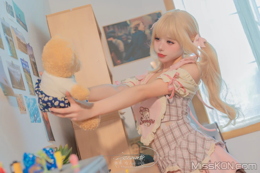 Coser@黏黏团子兔: 居家甜妹 超级敏感