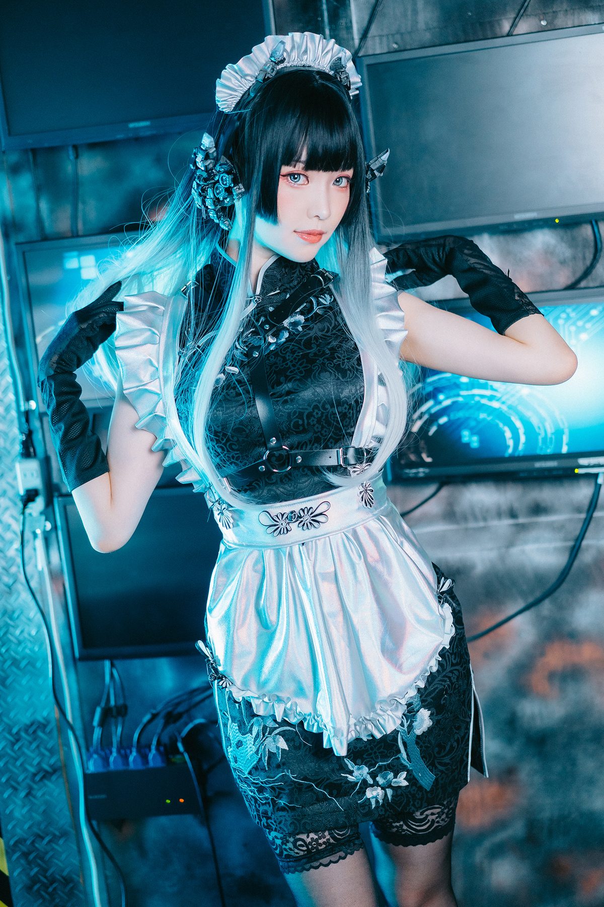 Coser@Ely_eee ElyEE子 – 賽博女僕 Melanite黑榴石