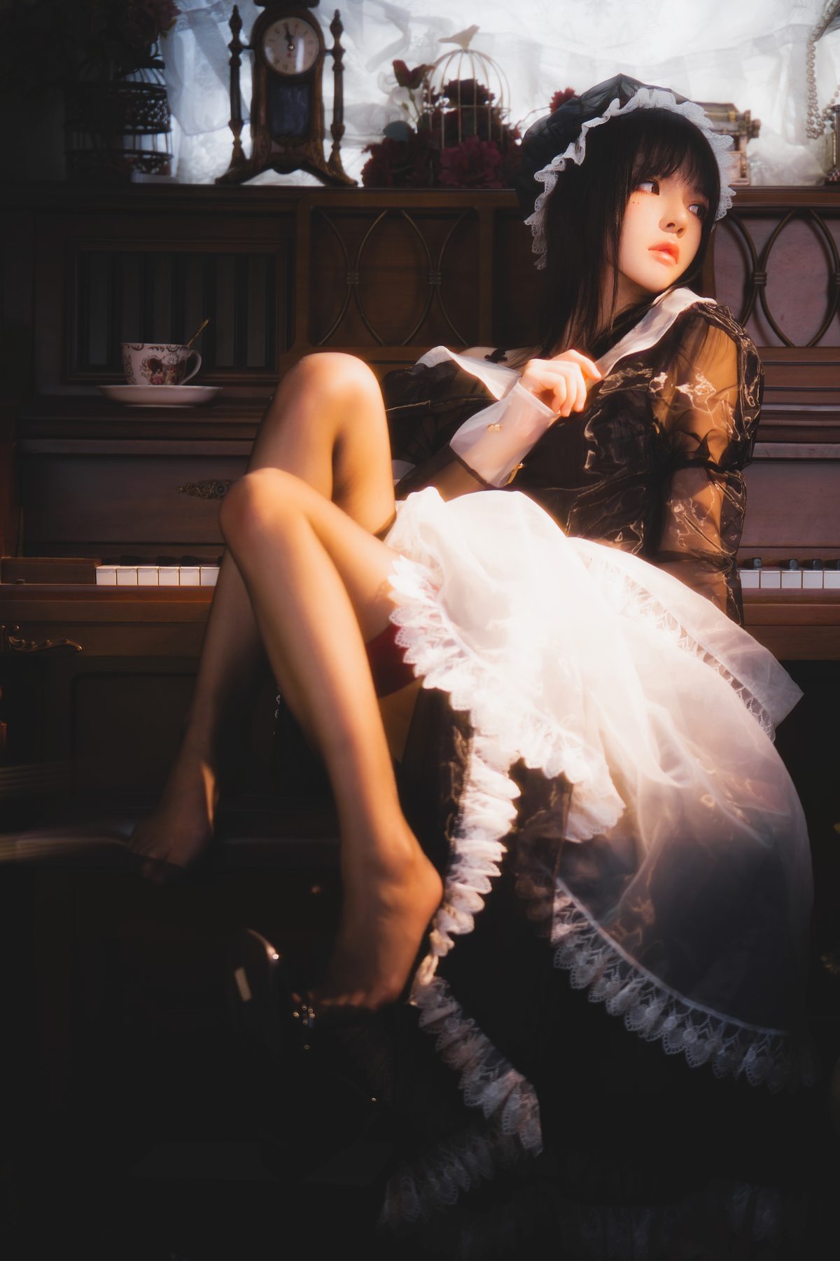 Coser@桜桃喵 – 透明女仆 Part 2