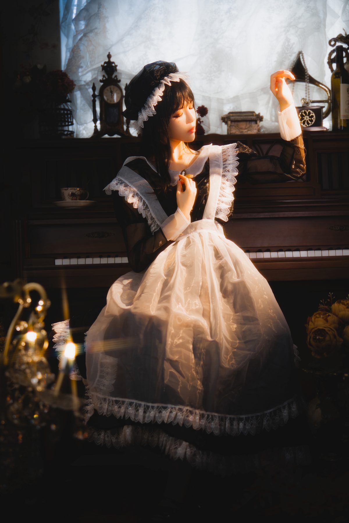 Coser@桜桃喵 – 透明女仆 Part 2