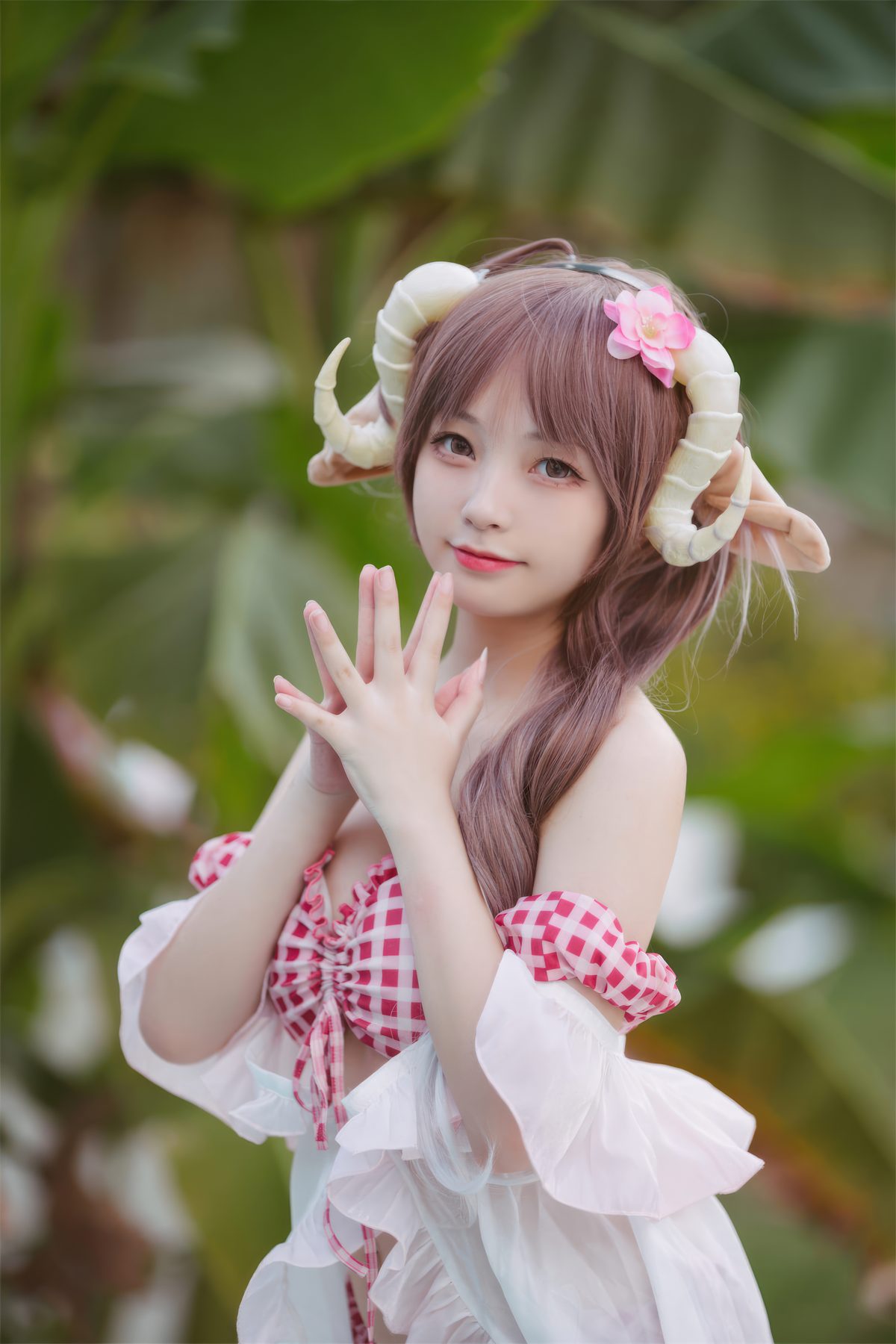 Coser@花铃 – 小羊夏卉