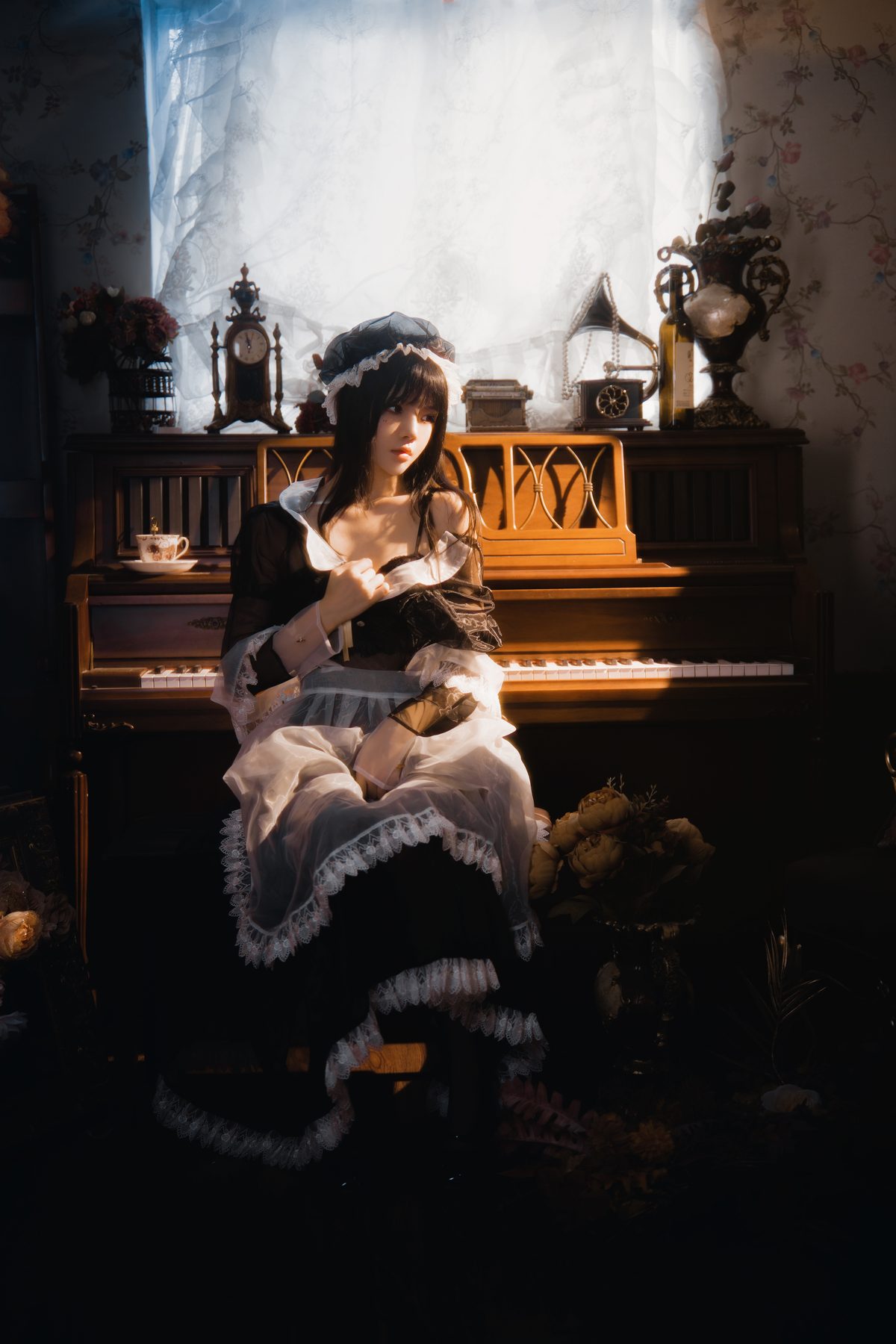Coser@桜桃喵 – 透明女仆 Part 2