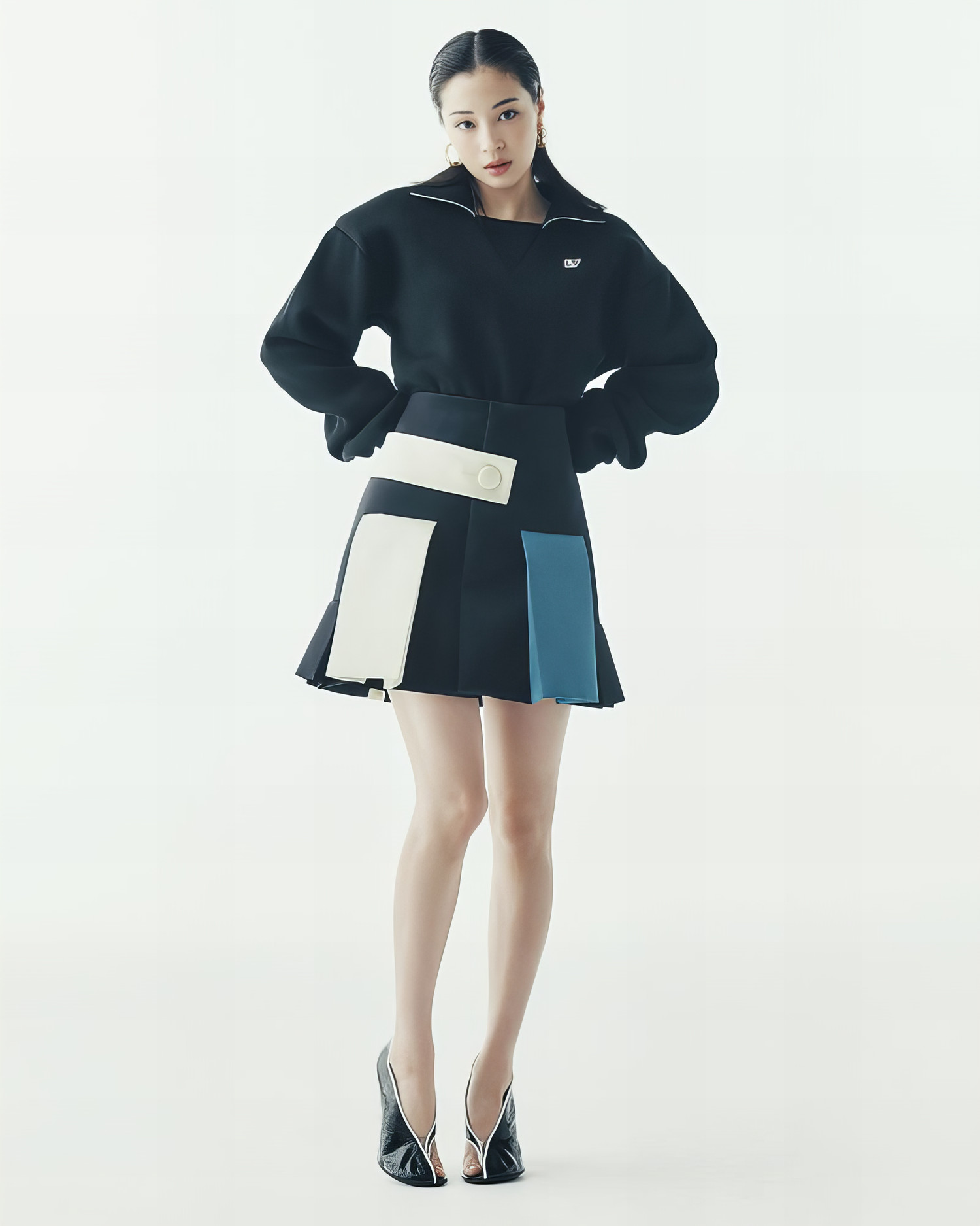 Suzu Hirose 広瀬すず, VOGUE JAPAN 2024.04