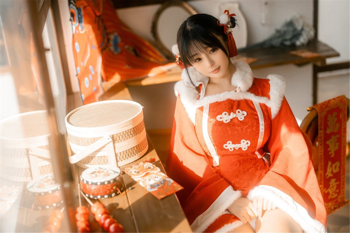 Coser@桜井宁宁 – 龙年新年篇