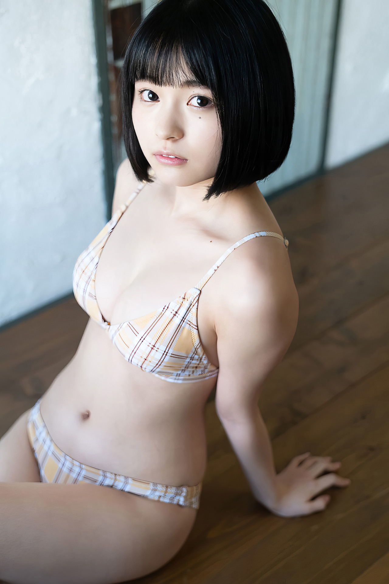 Mizuki Kirihara 桐原美月, ヤンマガデジタル写真集 ヤンマガアザーっす！ ＹＭ２０２０年５２号未公開カット