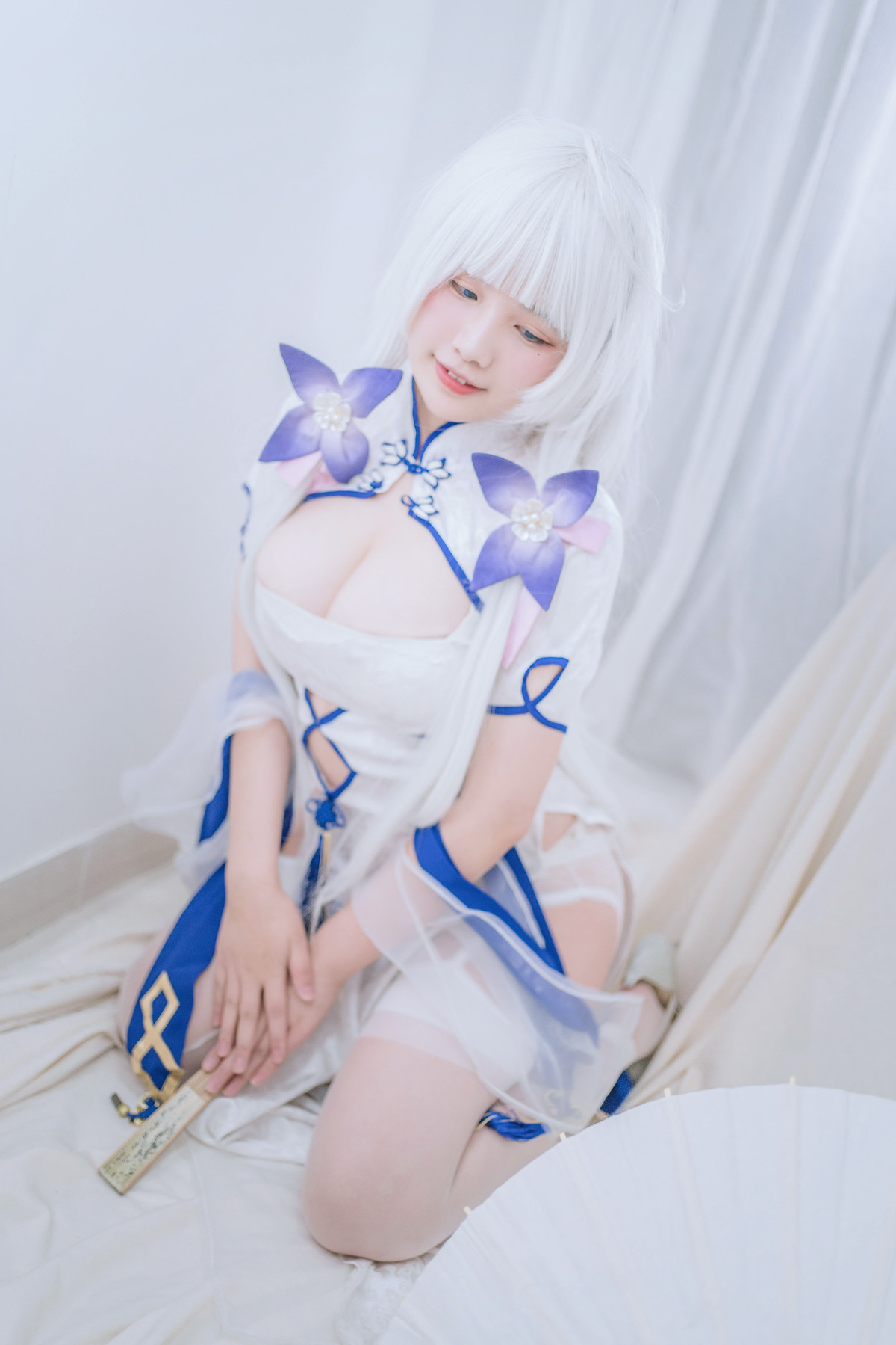 Cosplay 阿半今天很开心 光辉四散