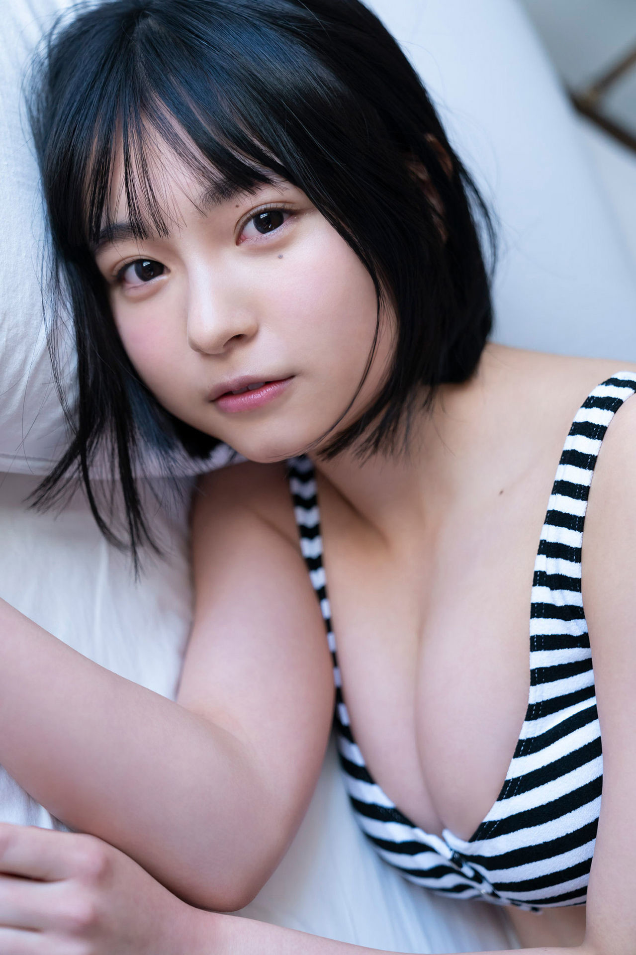 Mizuki Kirihara 桐原美月, ヤンマガデジタル写真集 YM2021年15号未公開カット