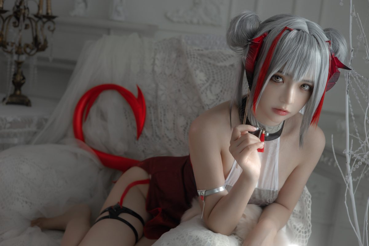 Coser@疯猫ss – 明日方舟 W