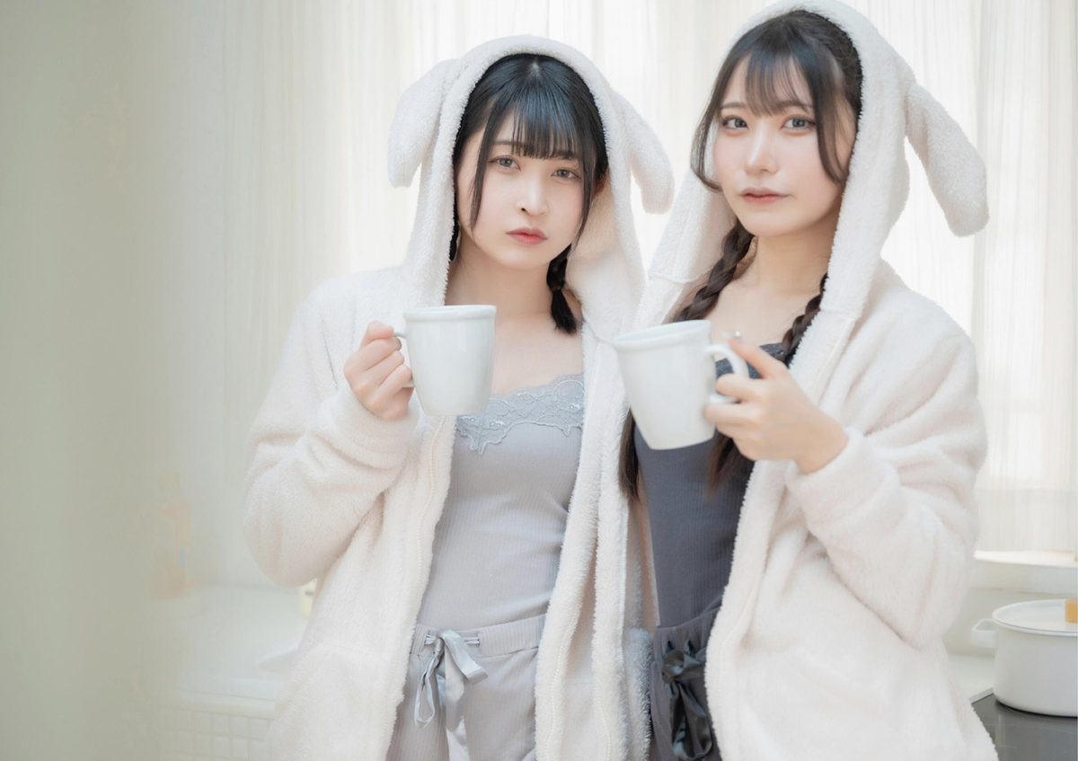 スカートを約100回めくれる本 Vol.27 水那しおね 芽衣 Part3