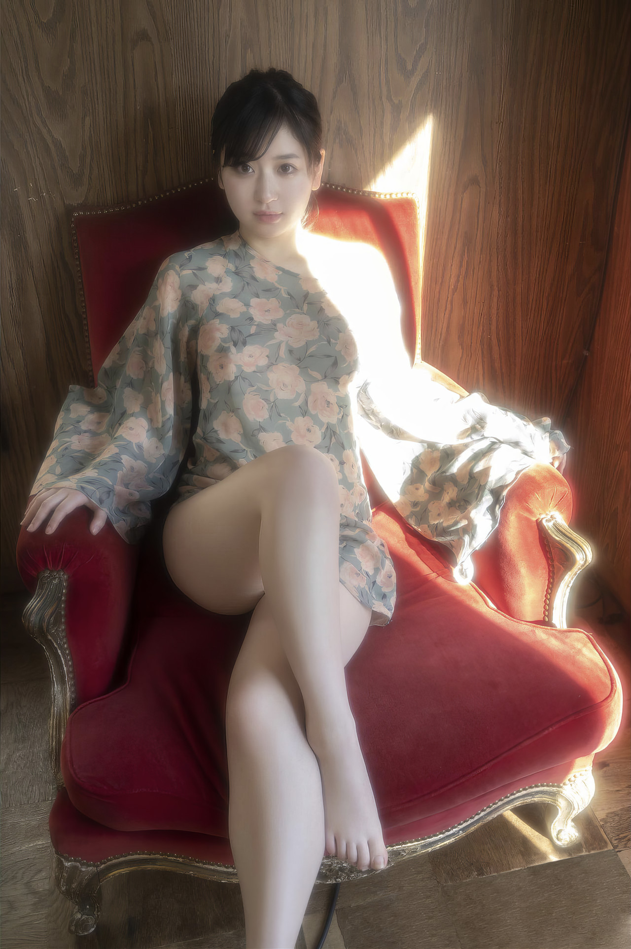 Kaname Momojiri 桃尻かなめ, 週刊現代デジタル写真集 「はんなりイノセント」 Set.01