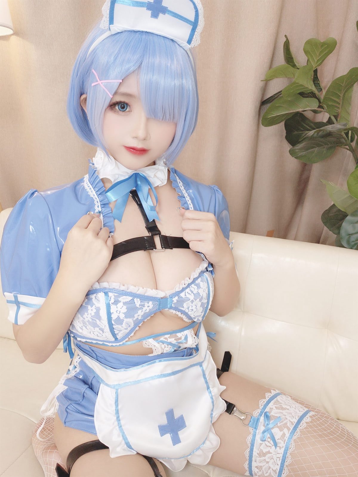 Coser@日奈娇 – 蕾姆蓝色护士