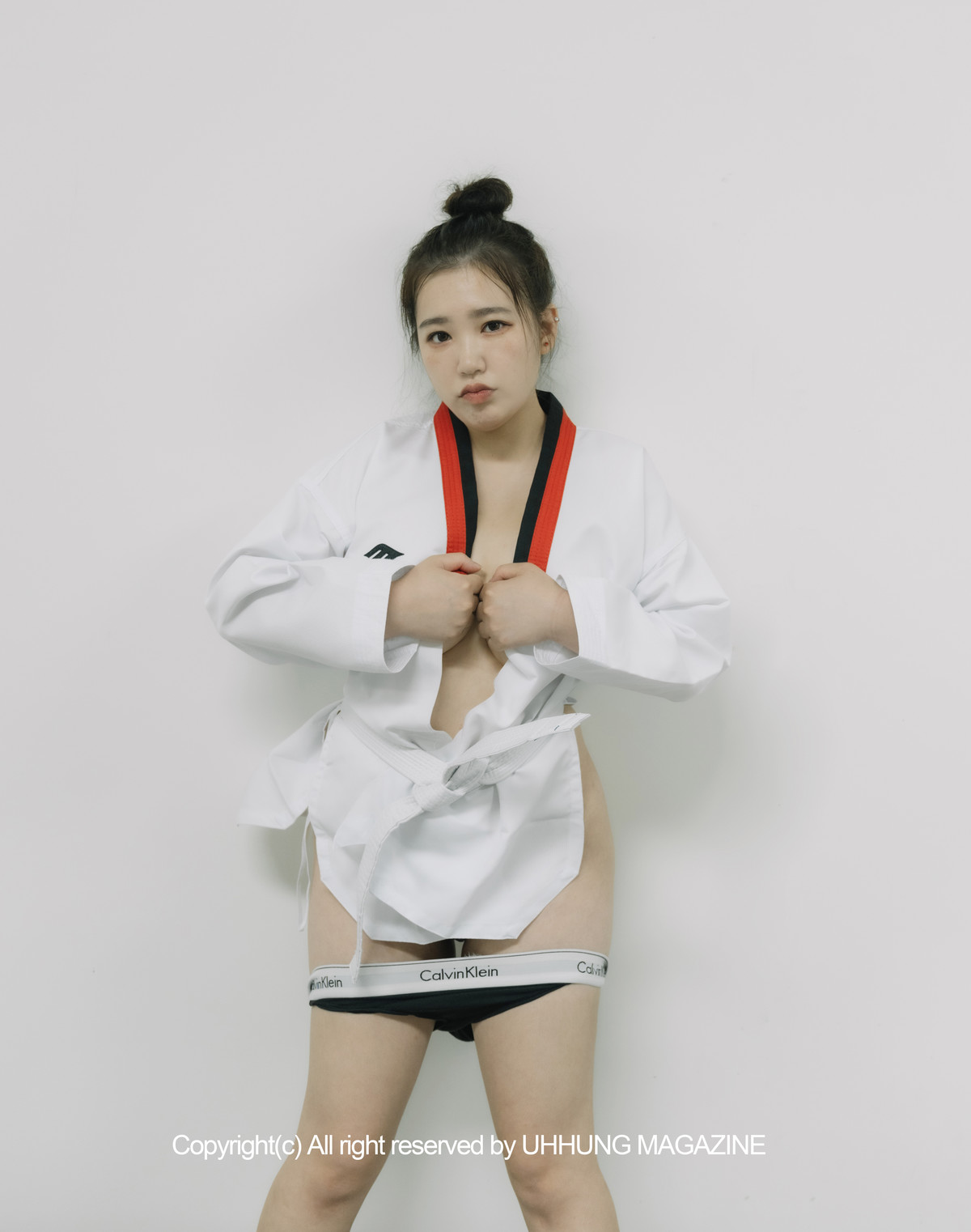 Jenn 젠, UHHUNG Magazine Vol.01 Taekwondo Set.02