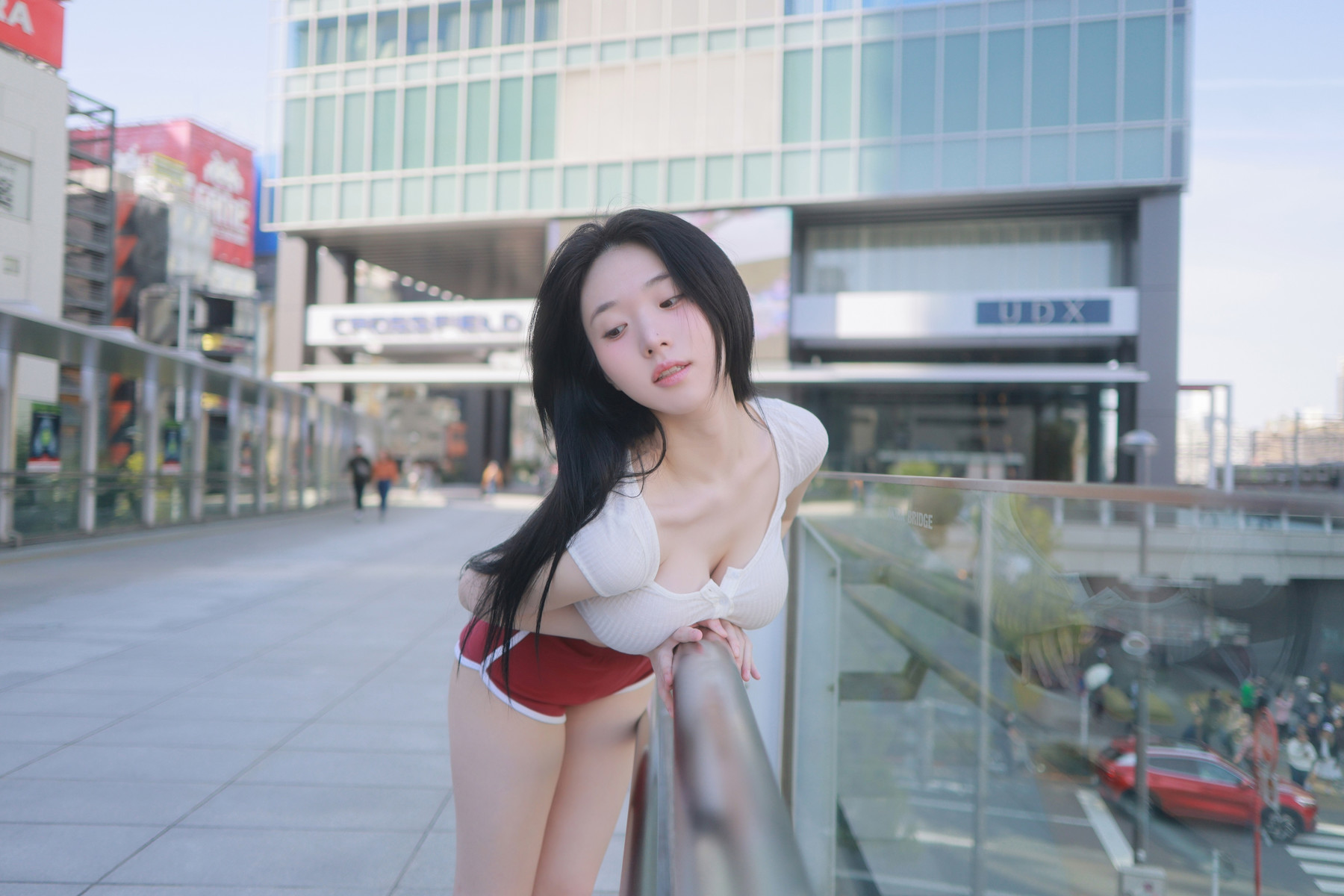 Yeon Woo 연우, Photobook “In Tokyo” Set.01