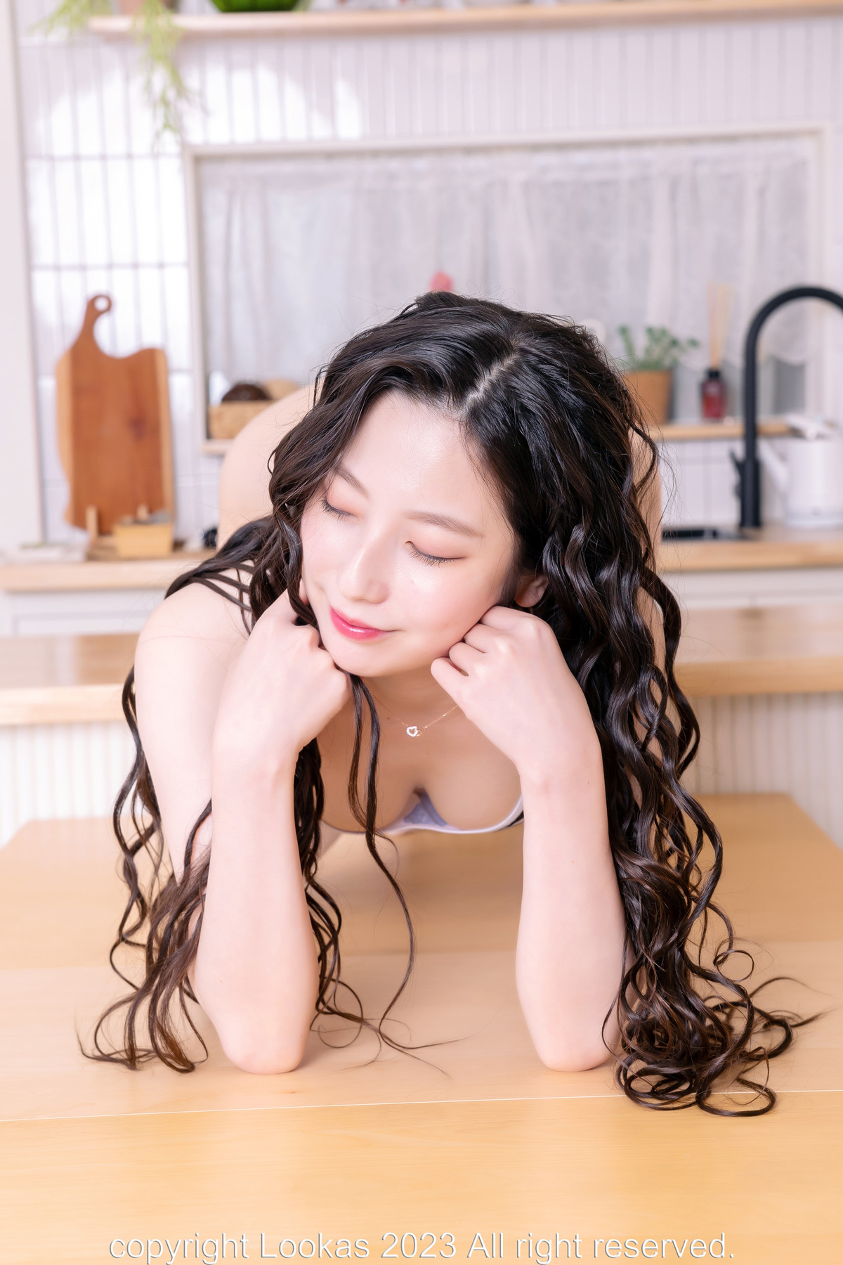 RISA 리사, Lookas Vol.3 Fluffy Set.02