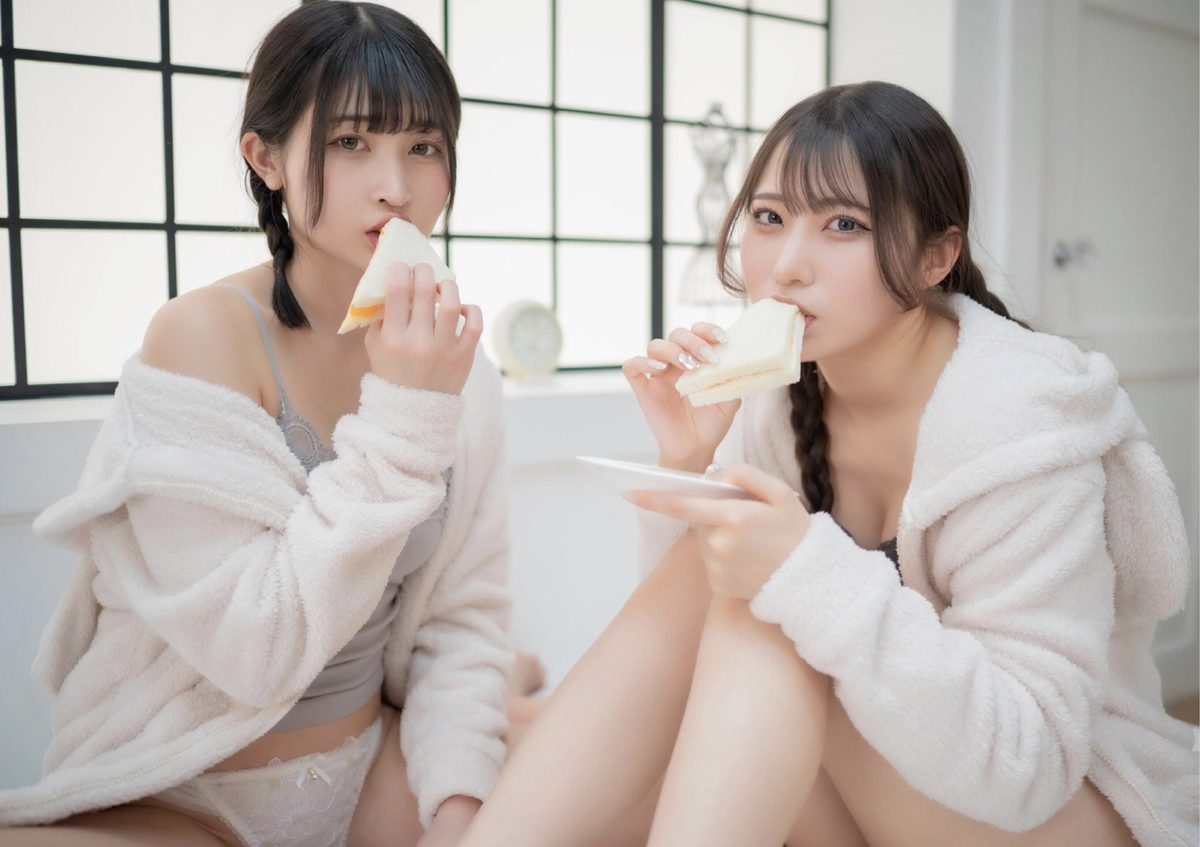 スカートを約100回めくれる本 Vol.27 水那しおね 芽衣 Part3