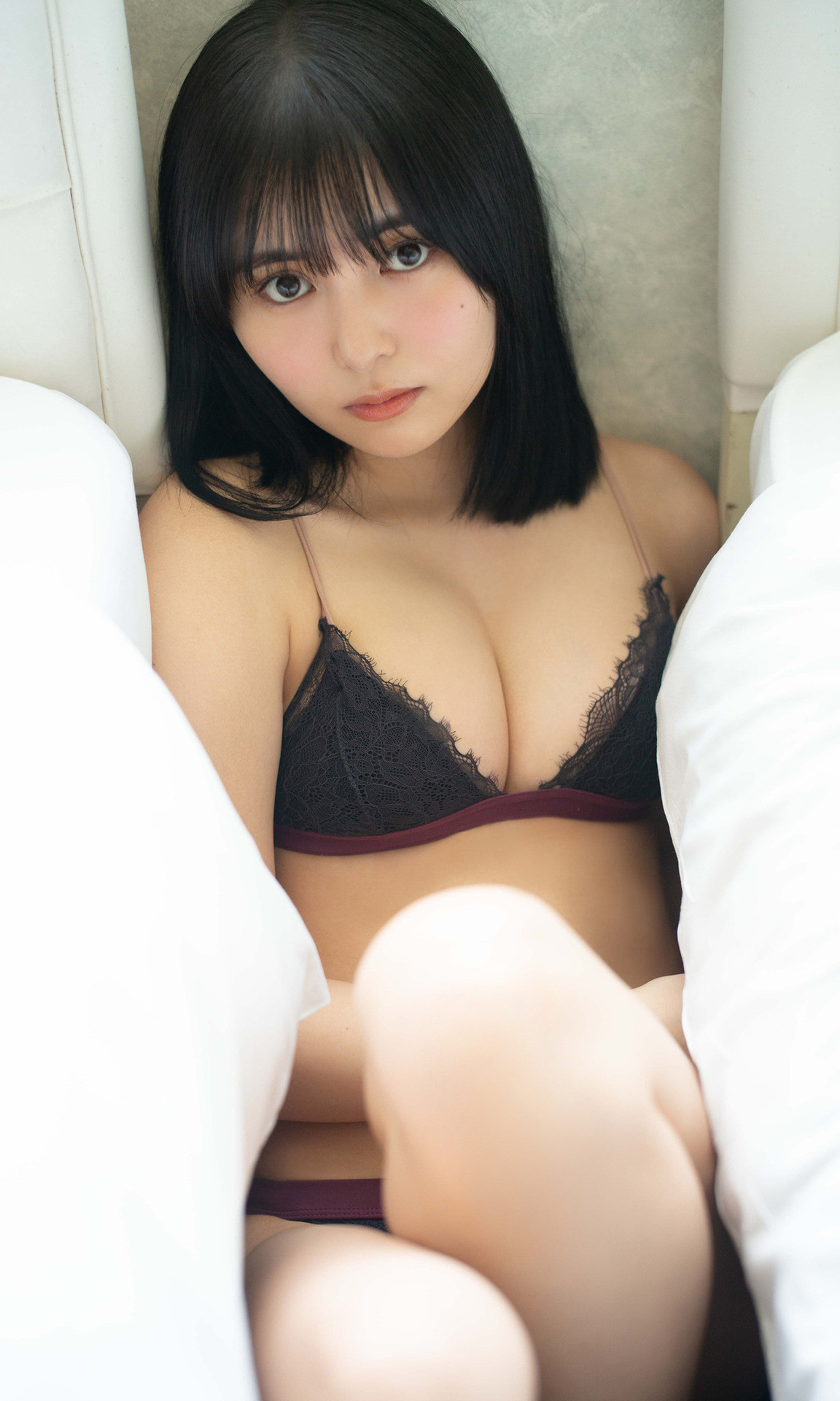 Sakina Tonchiki 頓知気さきな, 週プレ Photo Book 「曖昧な境界線~prologue~」 28 Sakina Tonchiki 頓知気さきな, 週プレ Photo Book 「曖昧な境界線~prologue~」