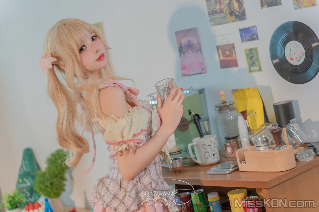 Coser@黏黏团子兔: 居家甜妹 超级敏感