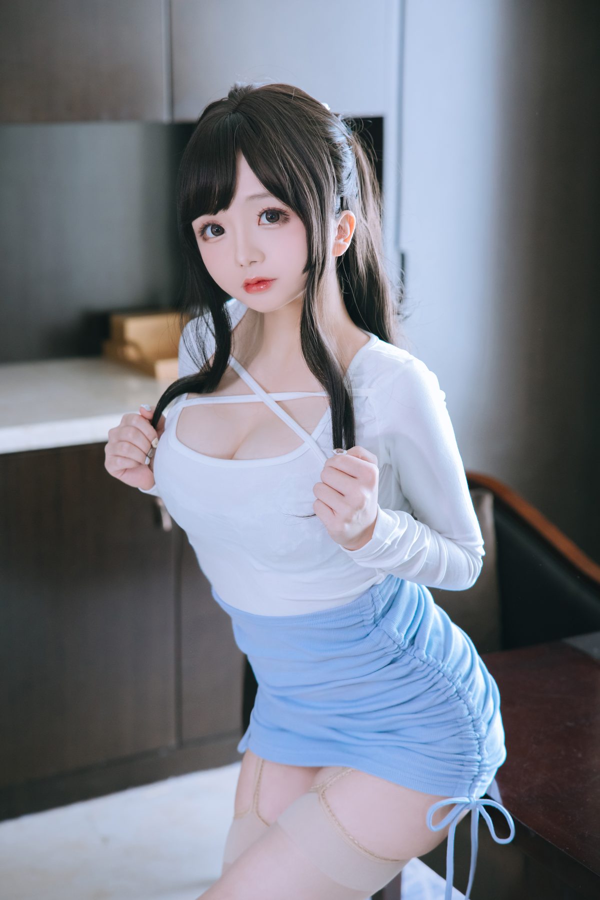 Coser@日奈娇 – 私人秘书 Part1