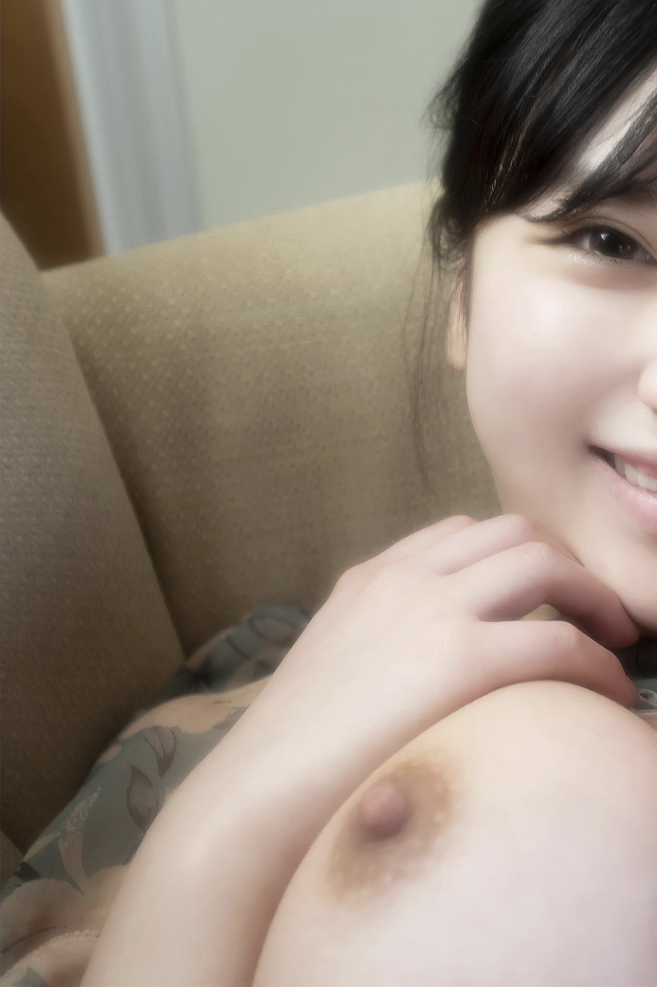 Kaname Momojiri 桃尻かなめ, 週刊現代デジタル写真集 「はんなりイノセント」 Set.01