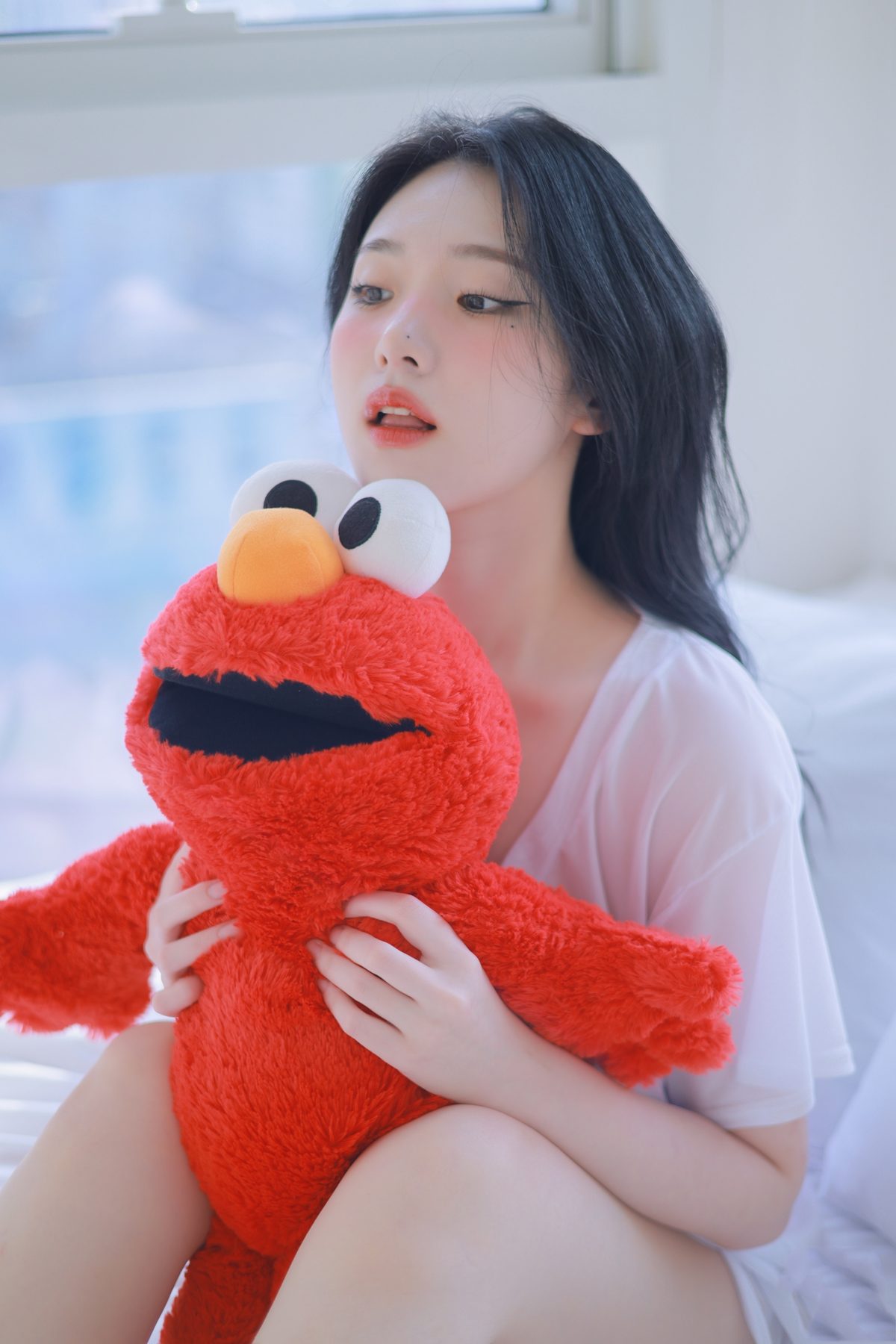 Naked – Yeon Woo 연우 Part1
