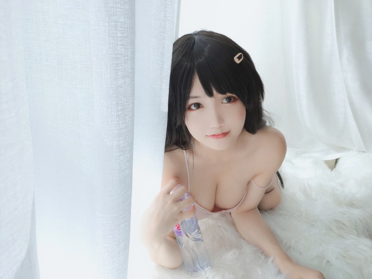 Coser@小仓千代w Vol.003 粉色吊带