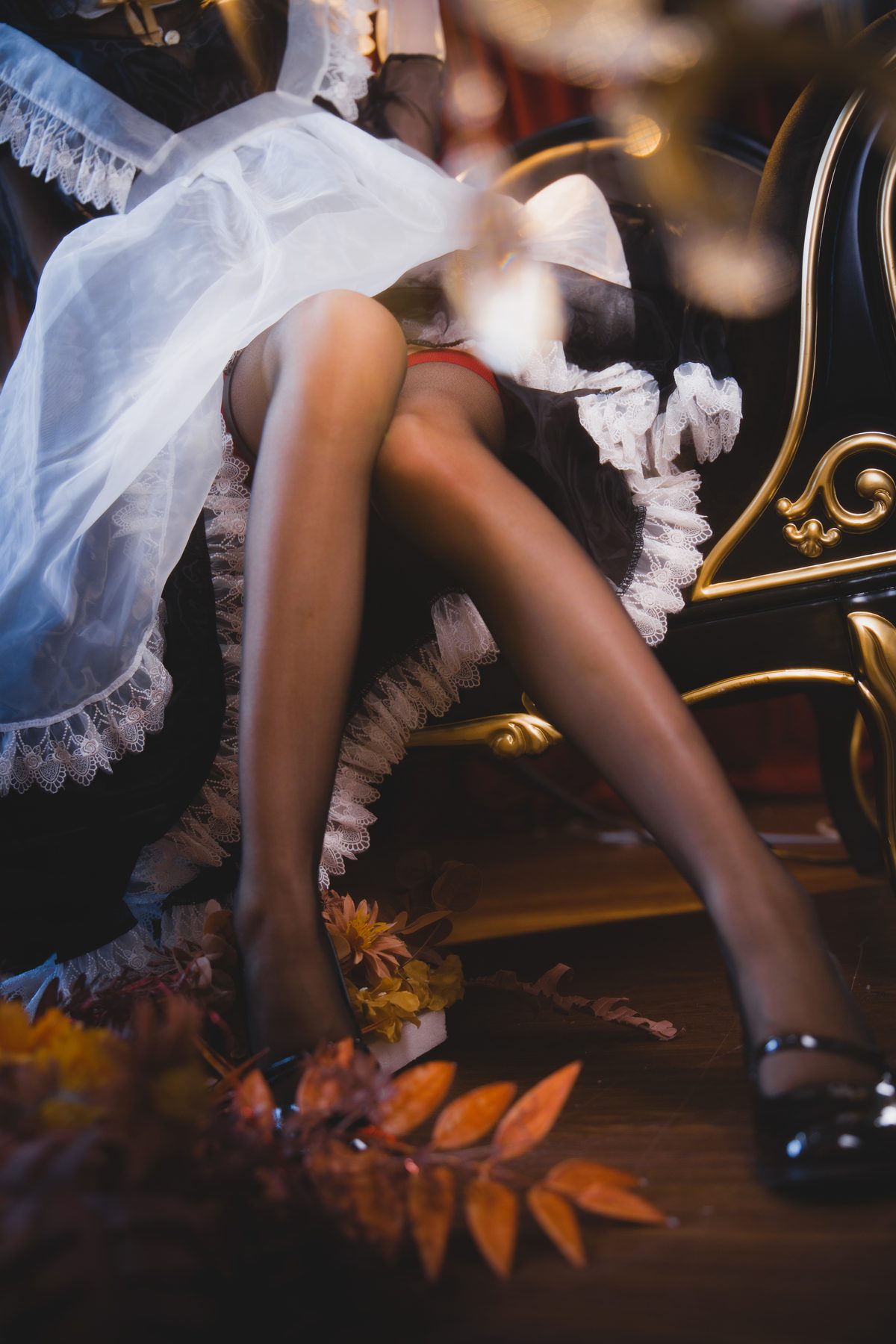 Coser@桜桃喵 – 透明女仆 Part 2