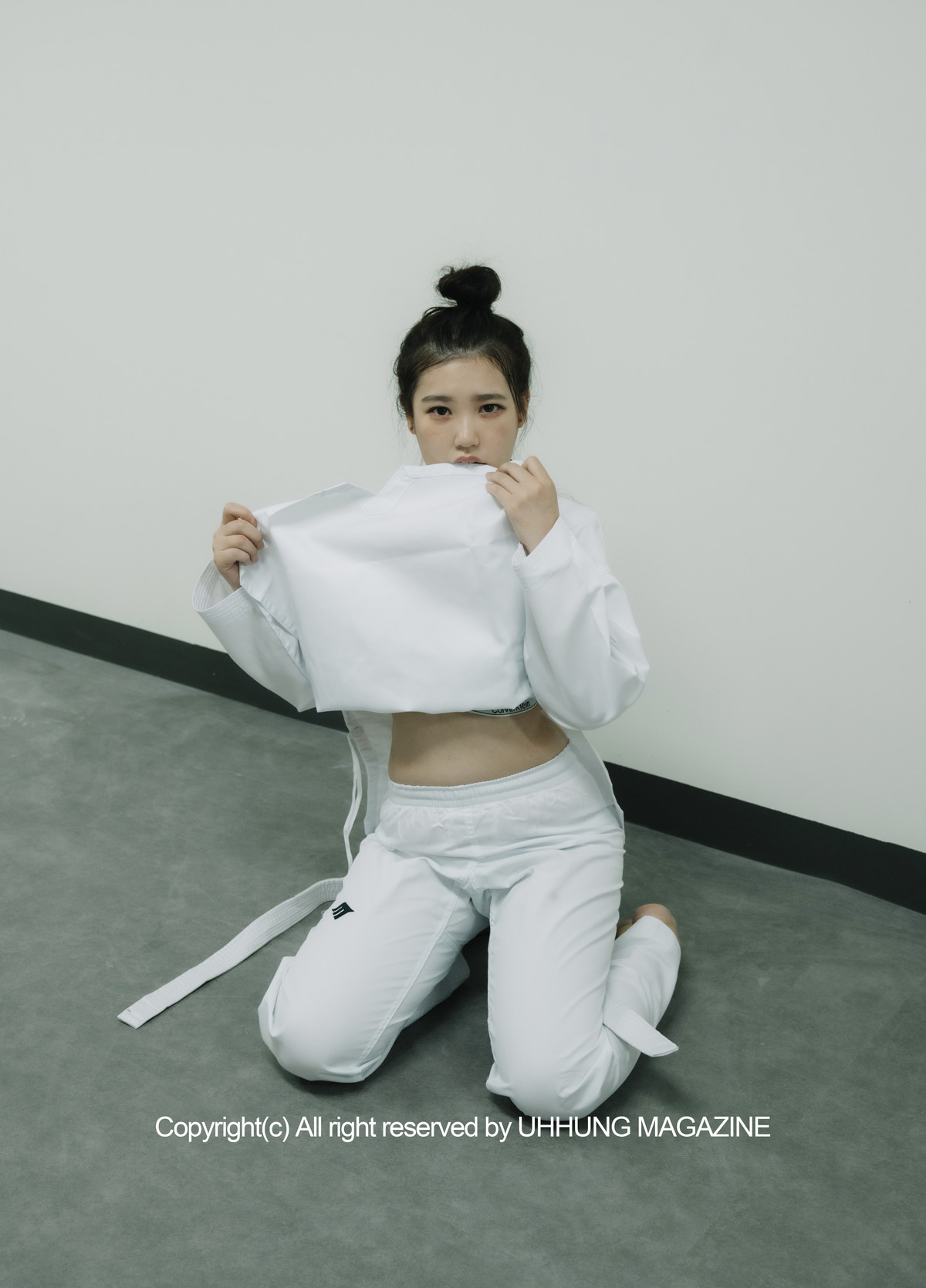 Jenn 젠, UHHUNG Magazine Vol.01 Taekwondo Set.02